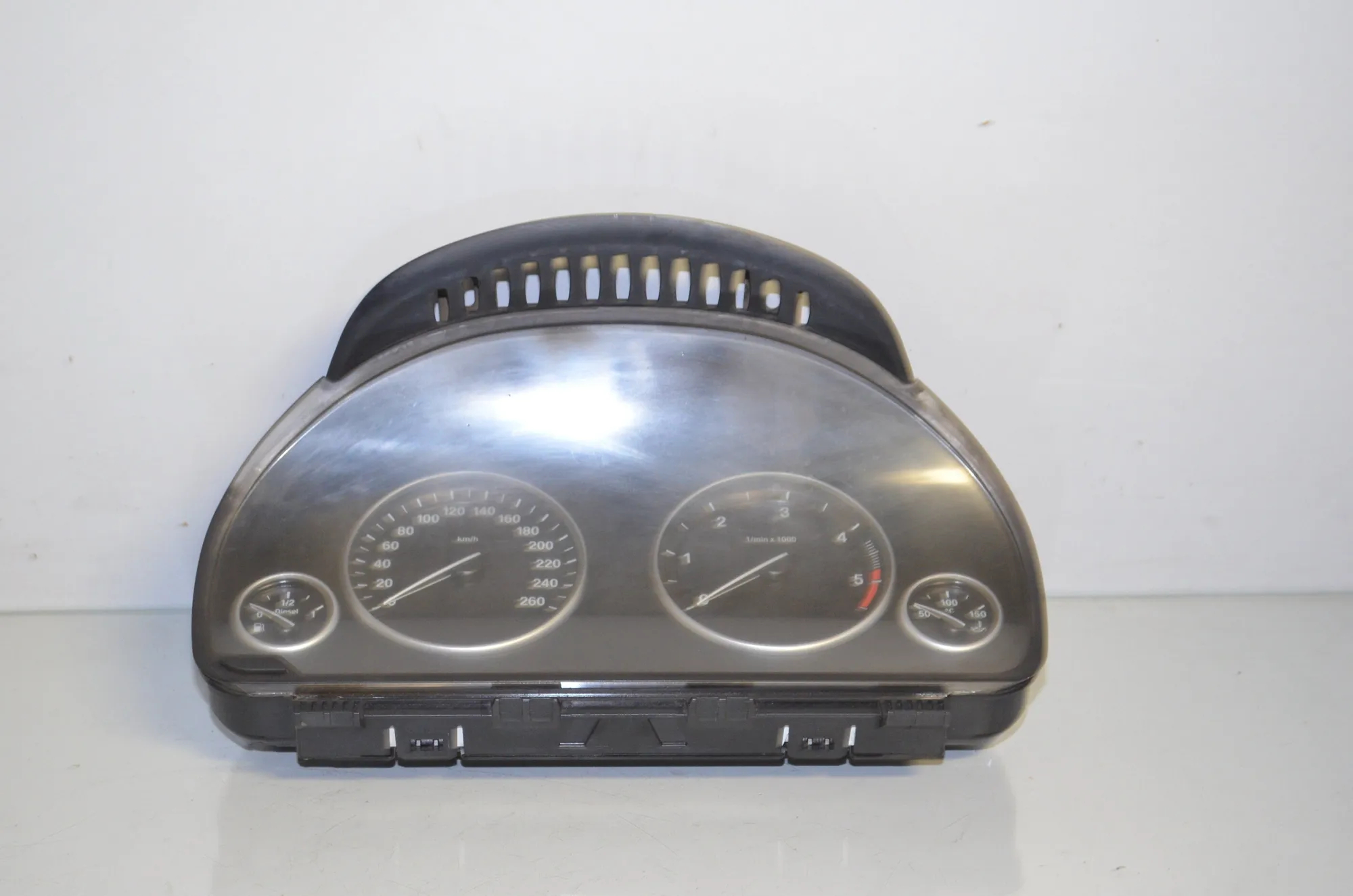 Instrument Cluster Speedometer – OEM 9255589 · BMW 5 Touring (F11) 530 d 2011 – 2