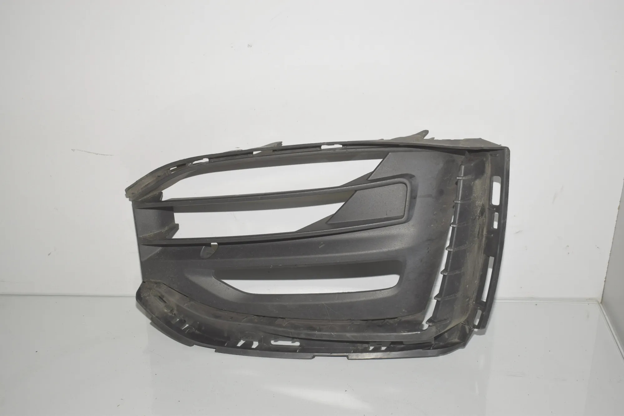 Grilles – OEM 7459716 · BMW 1 (F40) (2019 - -) F40) 116 d 2020 – 2
