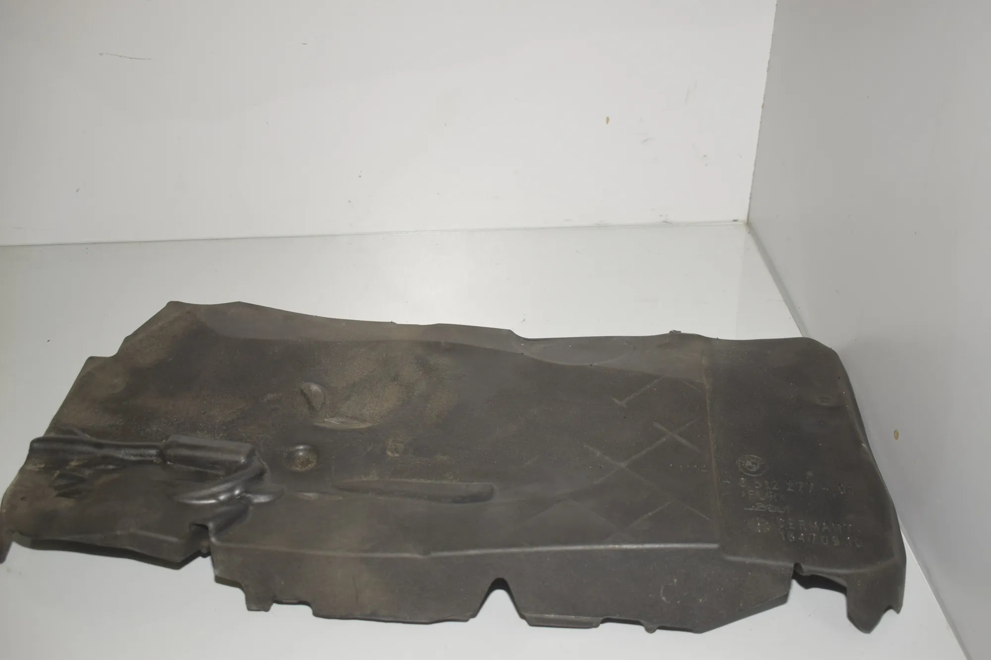Sound Insulation – OEM 8512277 · BMW 5 (F10) 530 d xDrive 2011 – 3