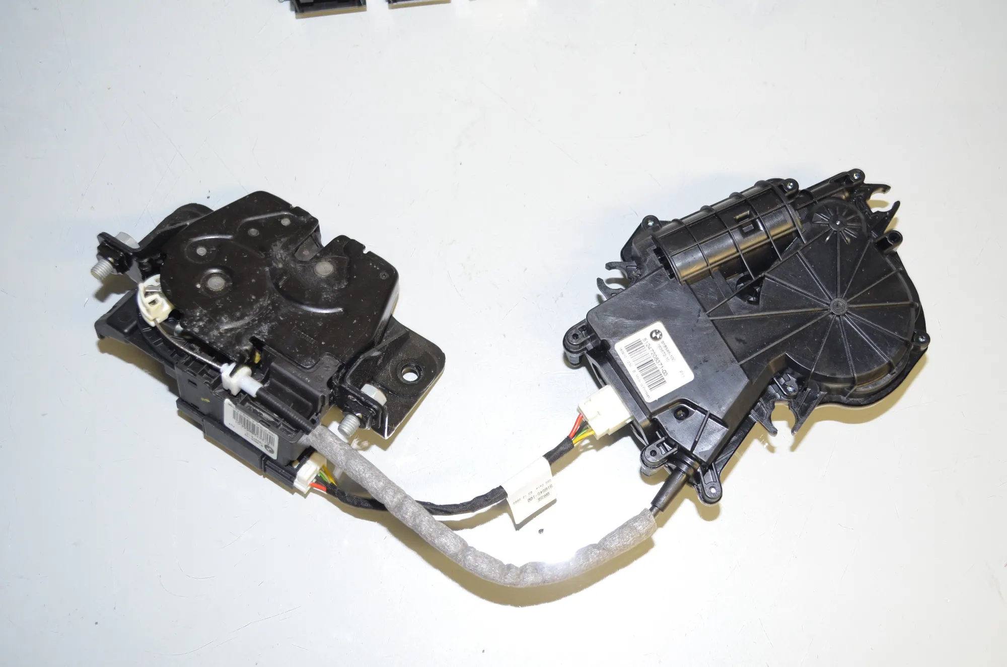 Electric Tailgate Opening Kit – OEM 51247208371 · BMW 5 Touring (F11) 530 d 2012 – 2
