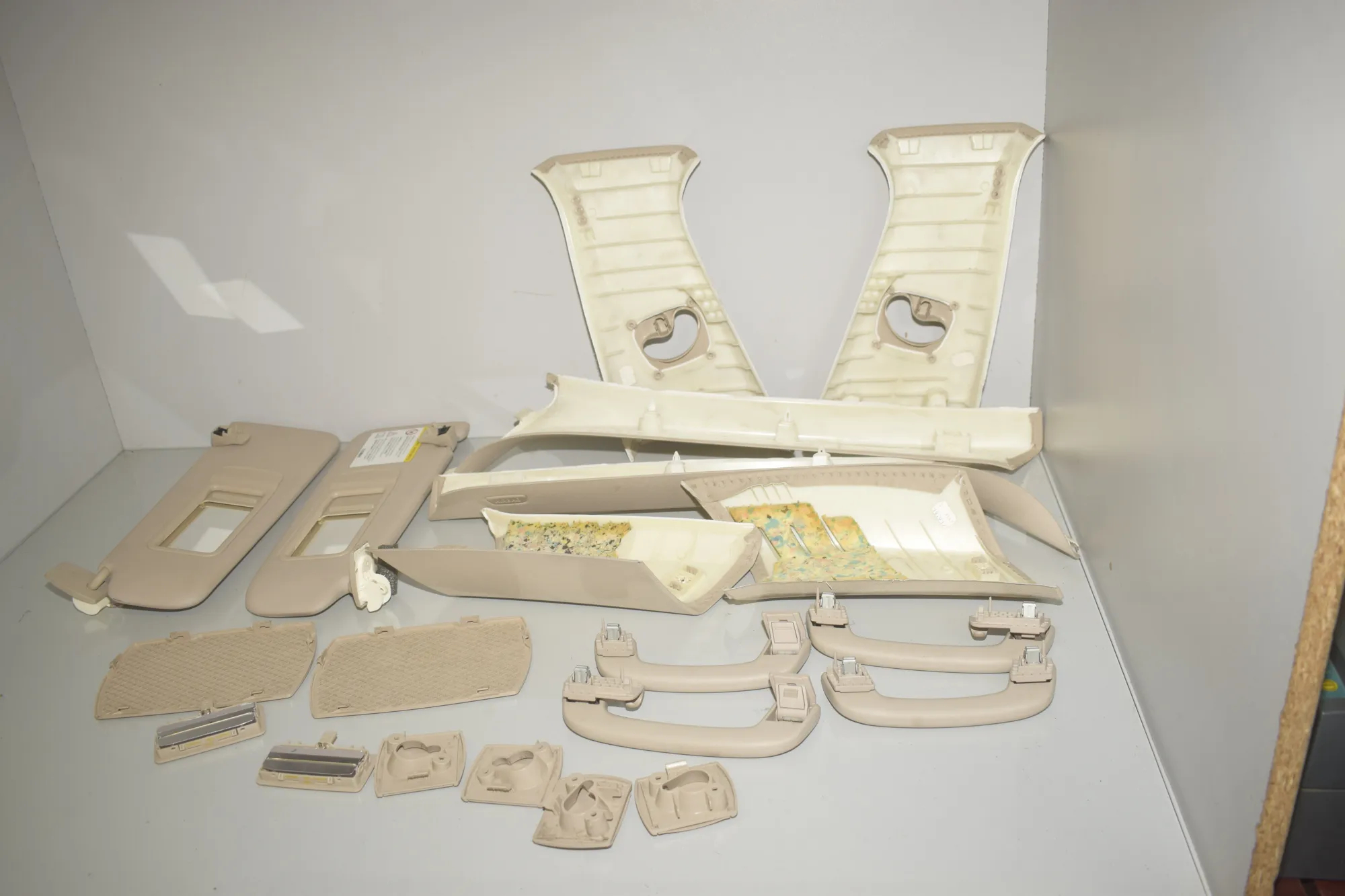 Interior Side Pillars Trim Kit – OEM 51167248857 · BMW 5 Touring (F11) 530 d 2012 – 4