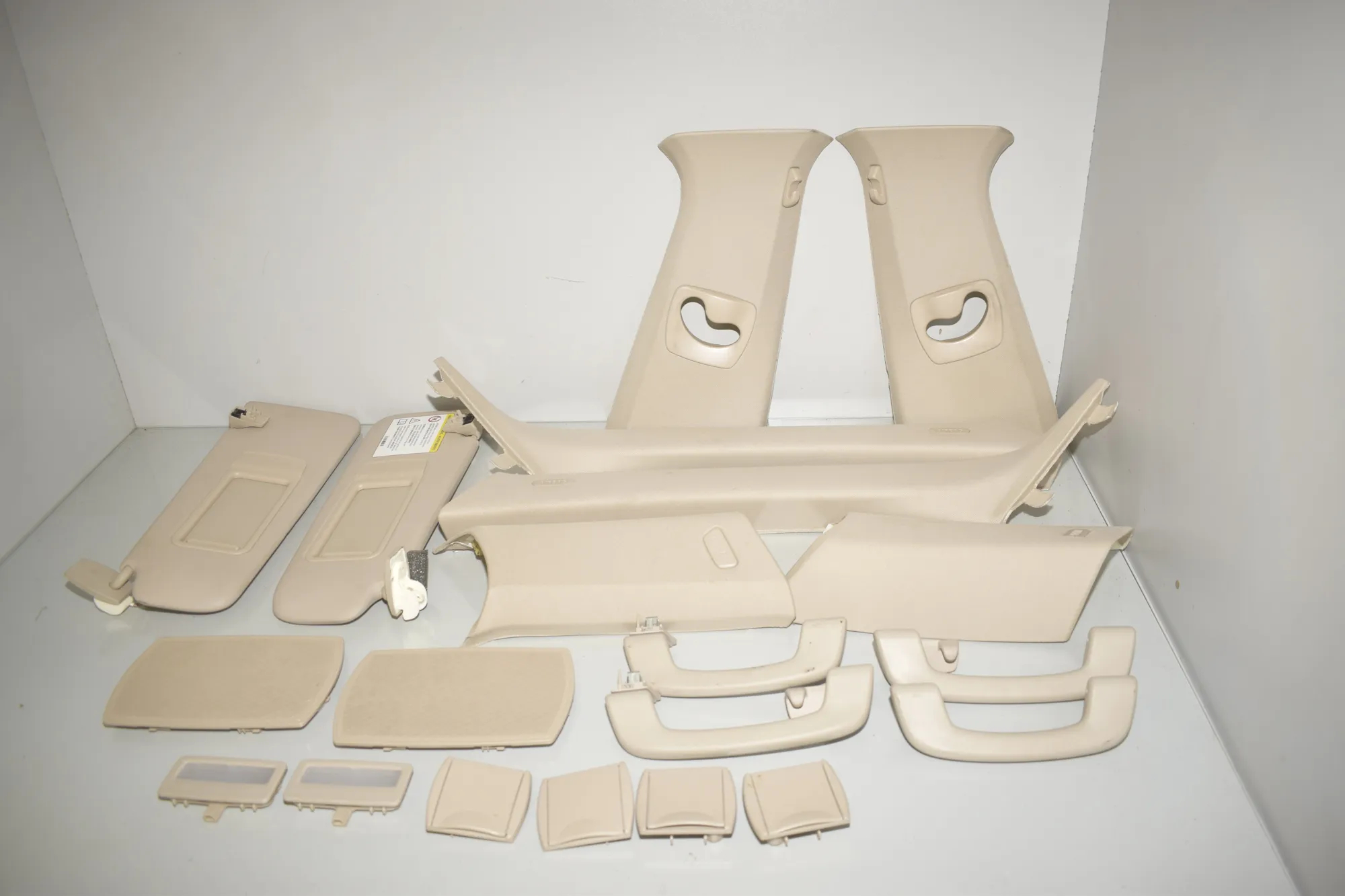 Interior Side Pillars Trim Kit – OEM 51167248857 · BMW 5 Touring (F11) 530 d 2012 – 2