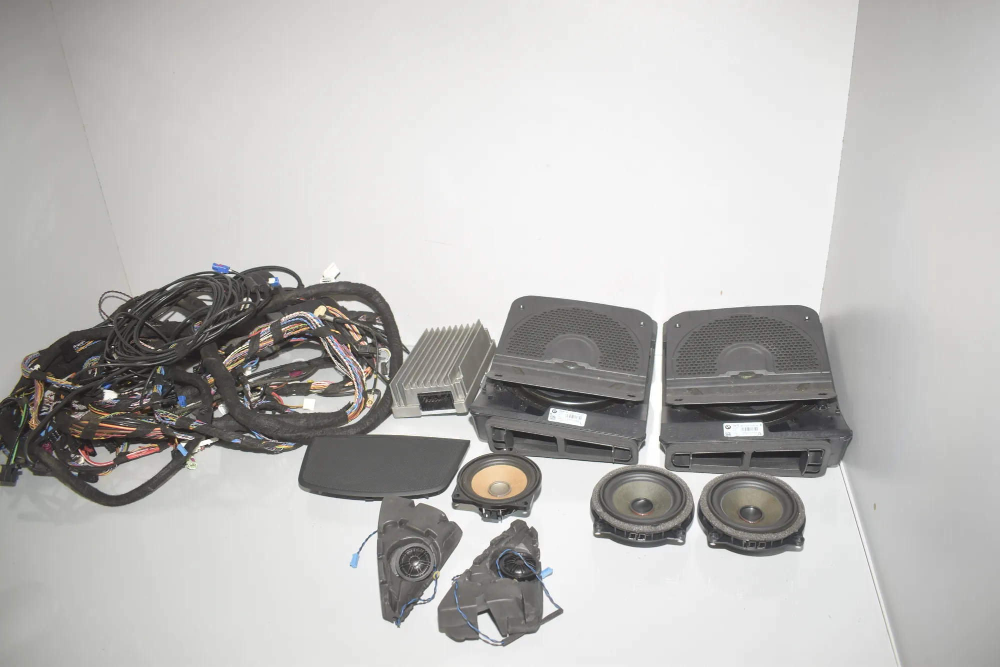 Sound Audio System Set – OEM 9218527 · BMW 3 Touring (F31) 330 d 2013