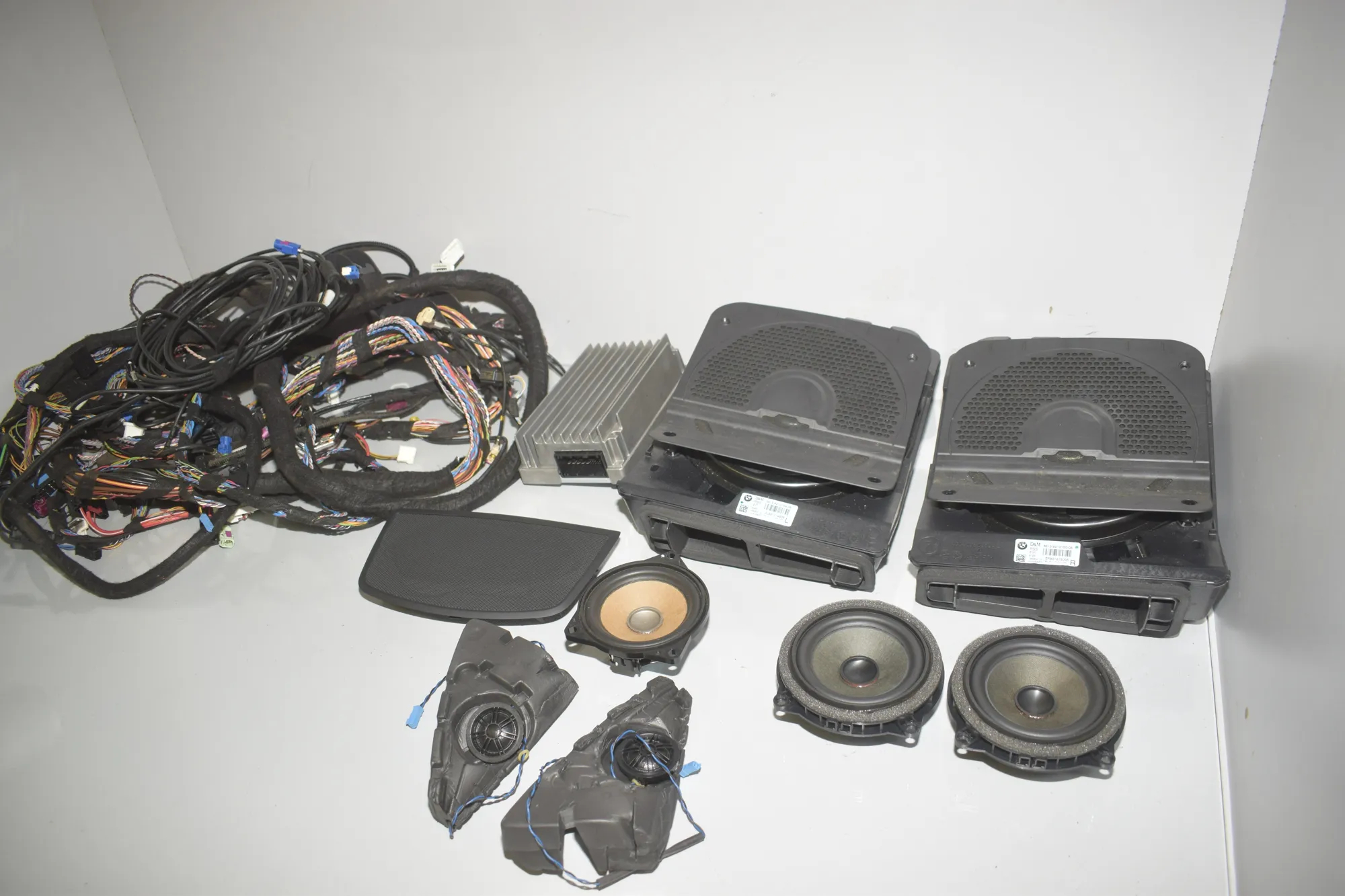 Sound Audio System Set – OEM 9218527 · BMW 3 Touring (F31) 330 d 2013 – 2