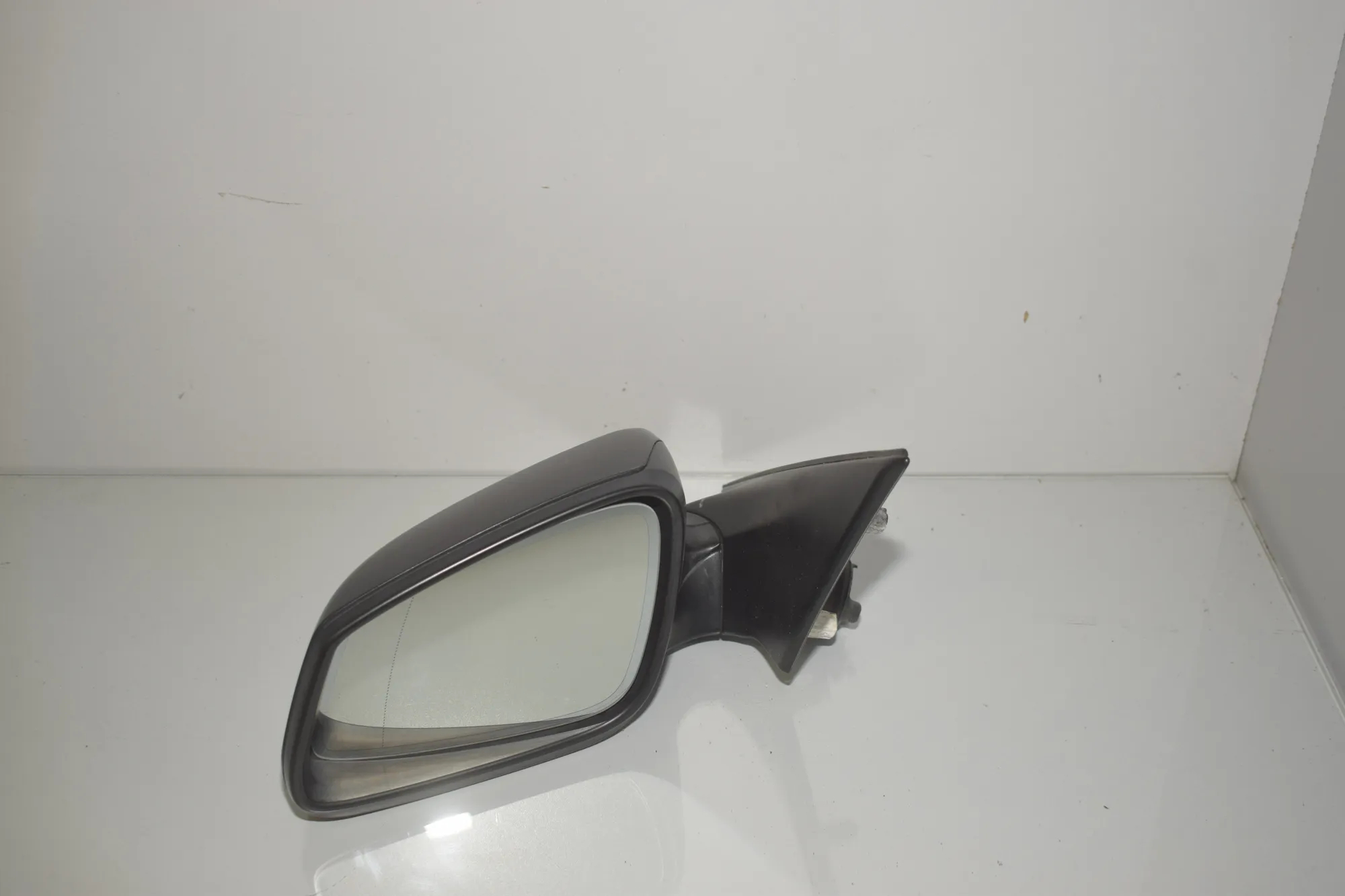 Left Side Wing Mirror – OEM 7268235 · BMW 5 Touring (F11) 530 d 2010