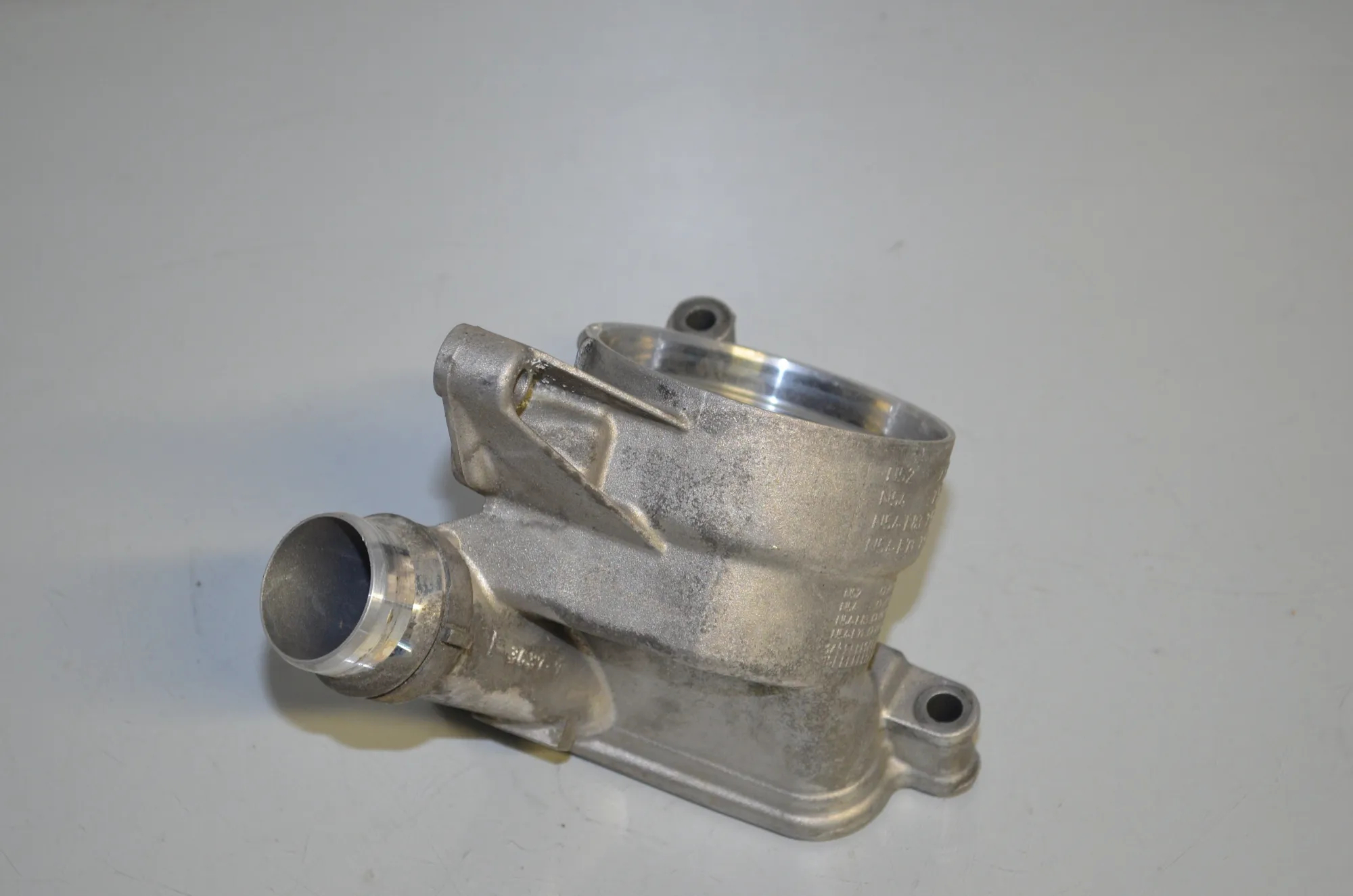Other Engine Parts – OEM 7516383 · BMW 5 (F10) BMW 5 (F10) 520 i 2011