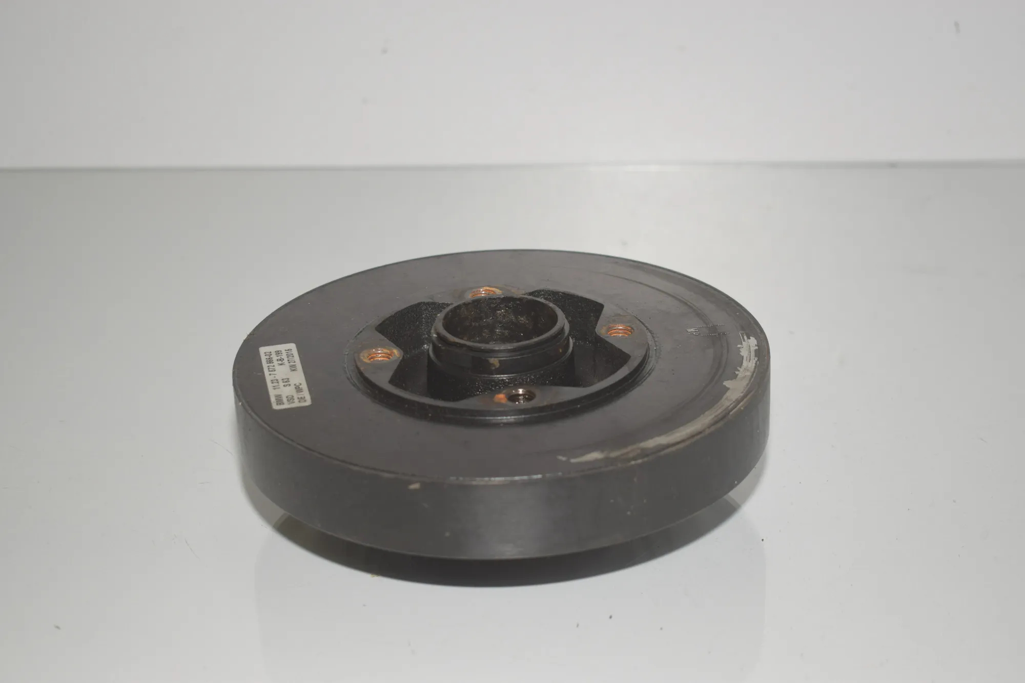 Crankshaft Pulley – OEM 7572566 · BMW 5 (F10) BMW 5 (F10) 518 d 2014 – 2