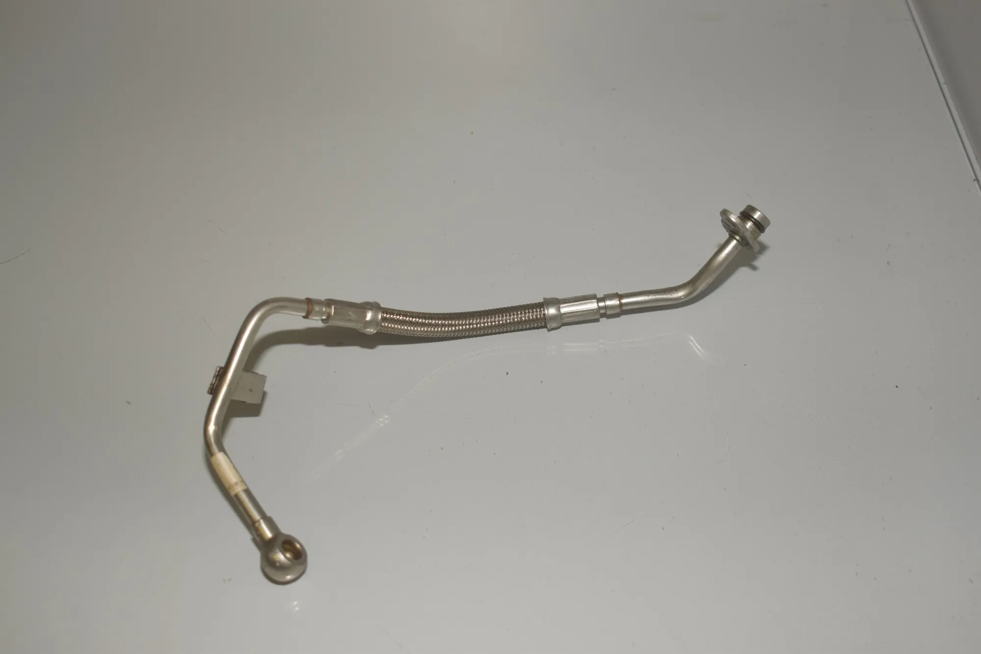 Turbocharger Oil Pipe – OEM 7934654 · BMW F90 BMW F90 (G30, F90) M5 2017 – 2