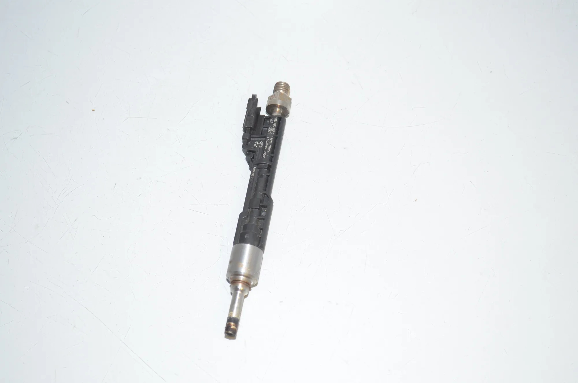 Fuel Injector – OEM 7645956 · BMW 6 Gran Coupe (F06) BMW 6 Gran Coupe (F06) 650 i 2013 – 3