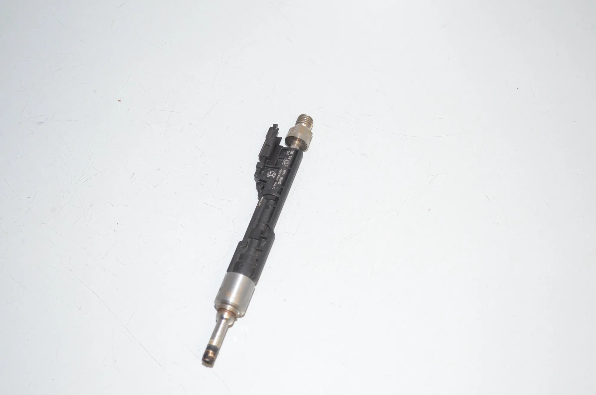 Fuel Injector – OEM 7645956 · BMW 6 Gran Coupe (F06) BMW 6 Gran Coupe (F06) 650 i 2013 – 4