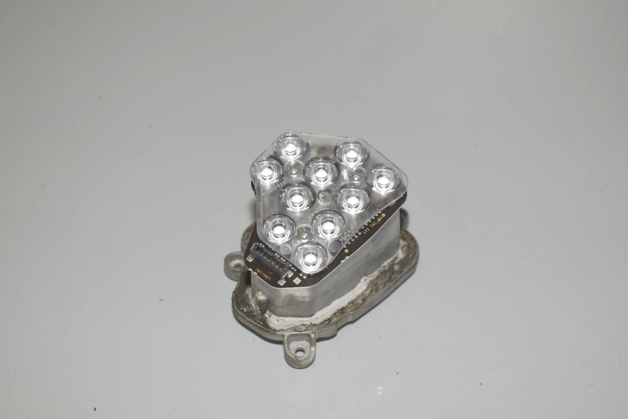 LED Lights Control Unit – OEM 7271902 · BMW 5 Touring (F11) 535 i xDrive 2012 – 3