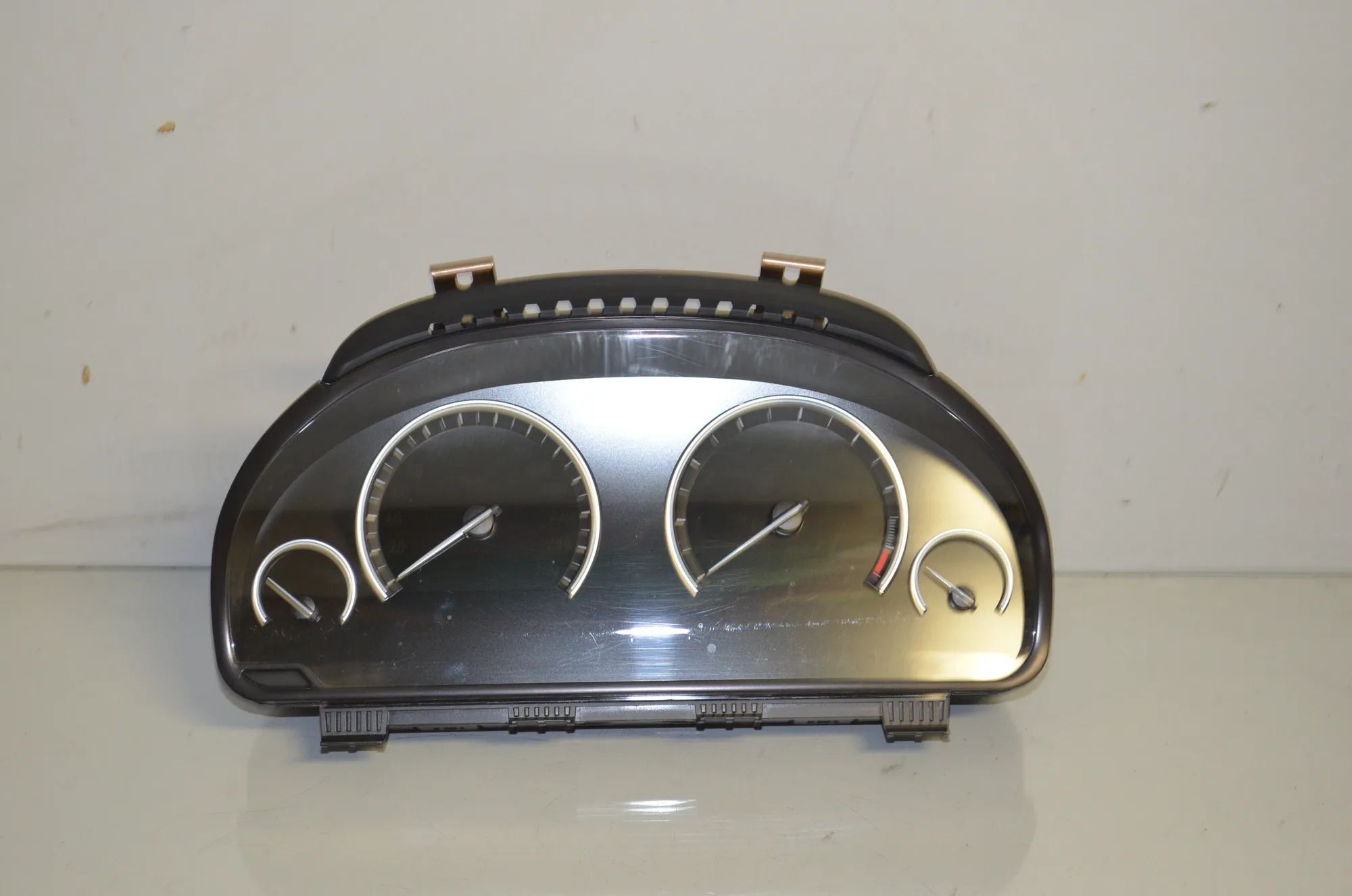 Instrument Cluster Speedometer – OEM 62109280458 · BMW 5 Touring (F11) 535 i xDrive 2012 – 2