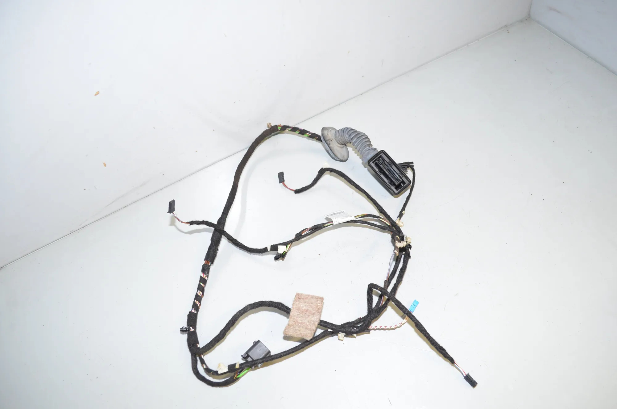 Rear Right Door Wiring – OEM 9313653 · BMW 3 (F30, F80) 330 d 2014 – 4
