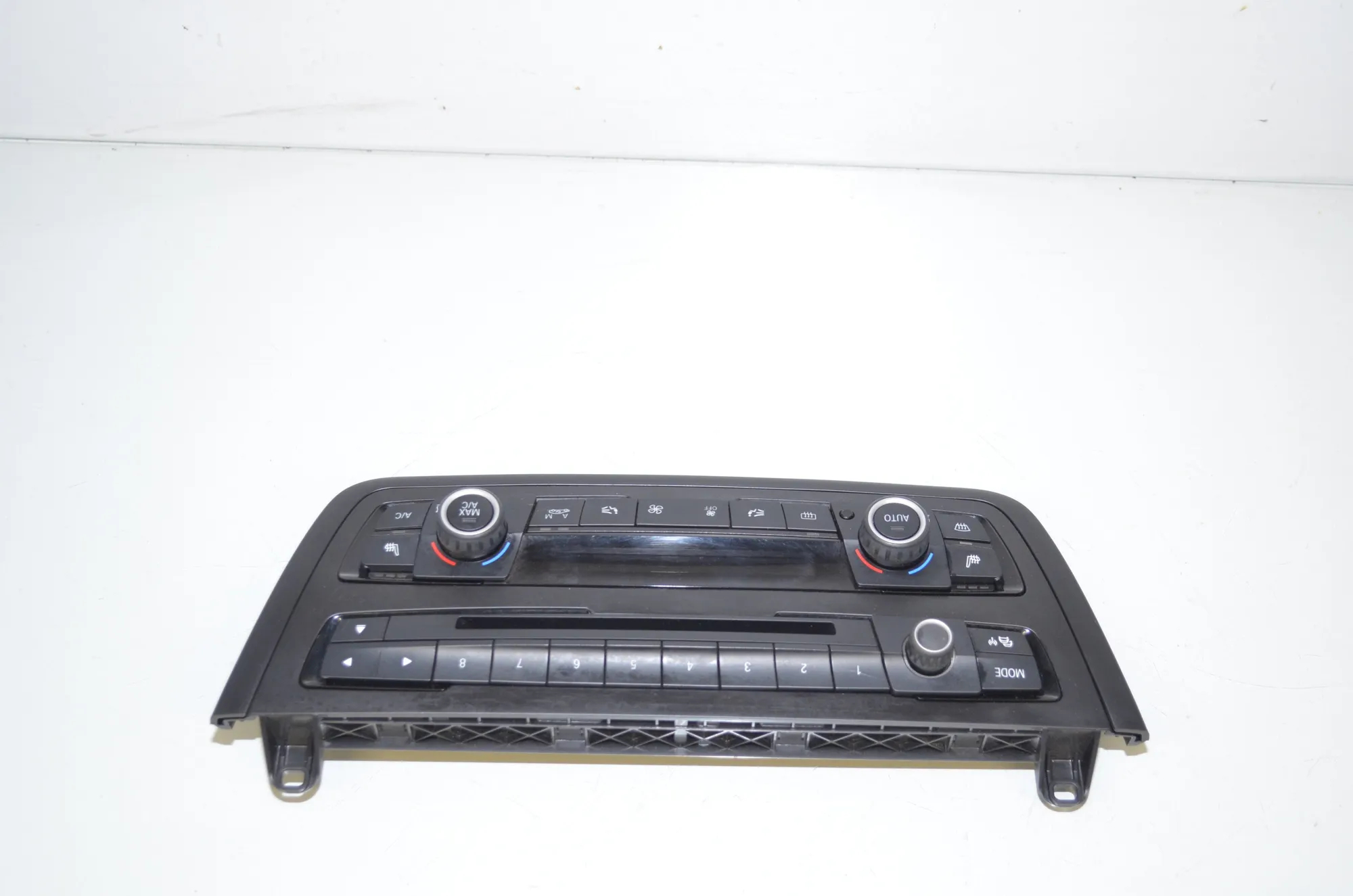 Climate Control Unit – OEM 9354145 · BMW 3 (F30, F80) 330 d 2014 – 2