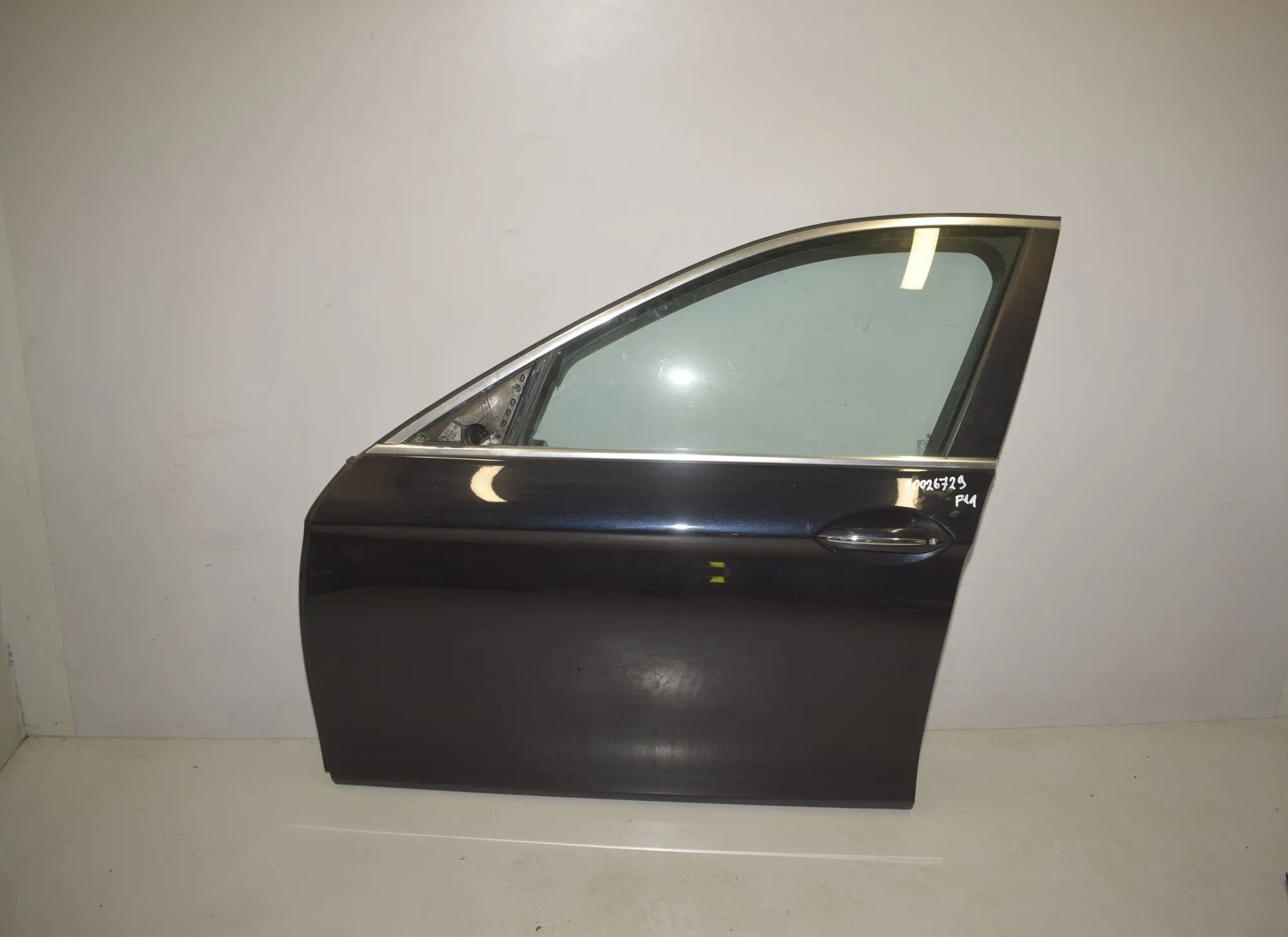 Front Left Door · BMW 5 Touring (F11) 535 i xDrive 2012