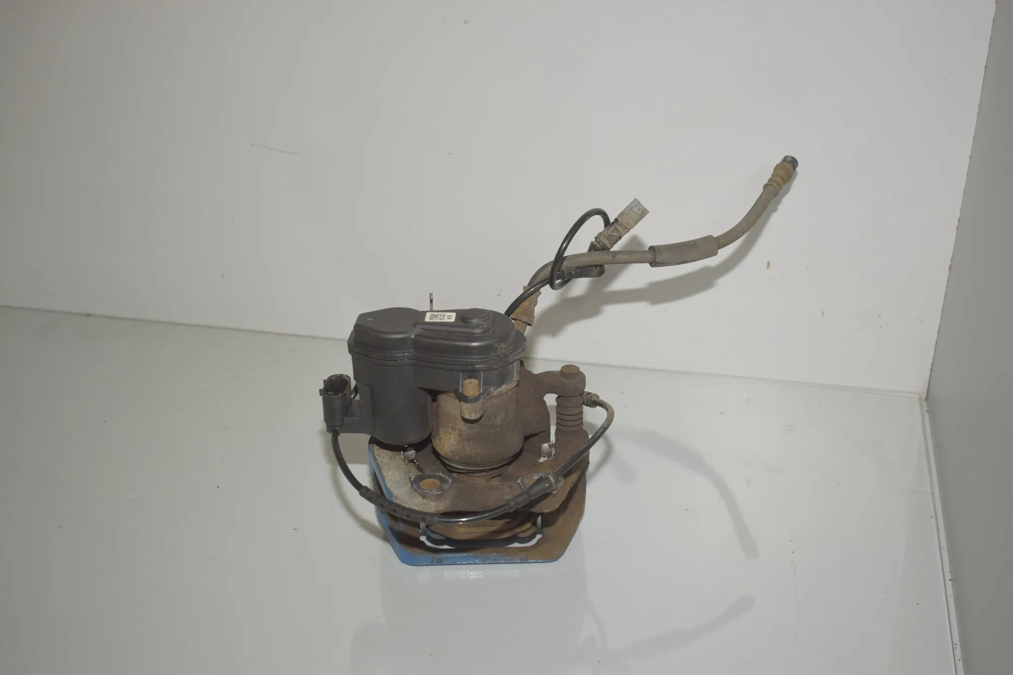 Rear Right Brake Caliper – OEM 6793042 · BMW 5 Touring (F11) 530 d 2010 – 4