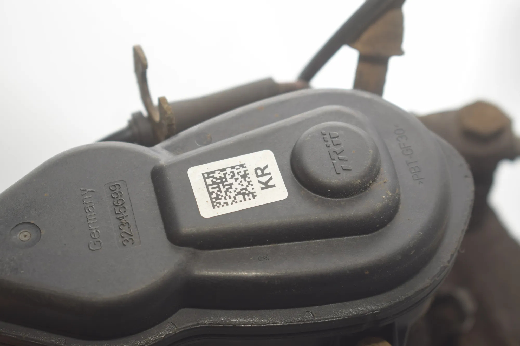 Rear Right Brake Caliper – OEM 6793042 · BMW 5 Touring (F11) 530 d 2010 – 5