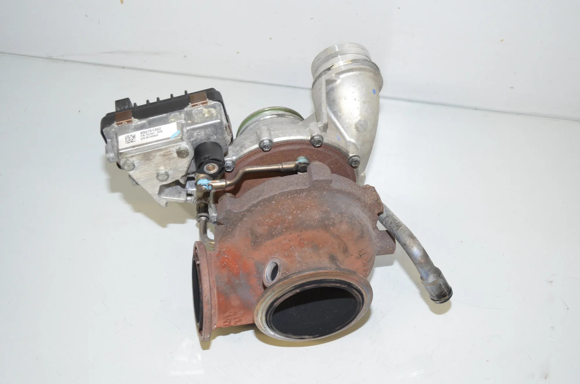 Turbocharger – OEM 8507662 · BMW 5 Touring (F11) 530 d 2010 – 3
