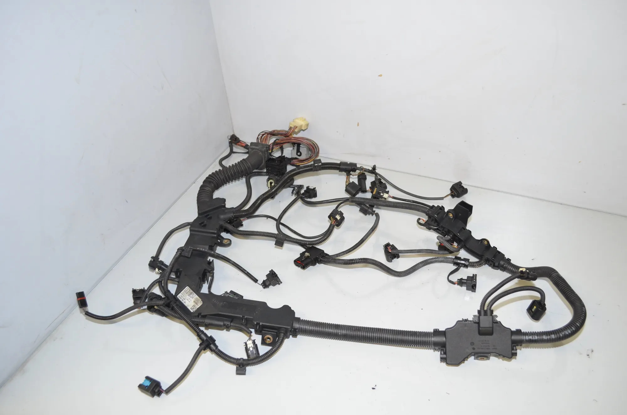 Engine Cable Harness – OEM 8513252 · BMW 5 Touring (F11) 530 d 2010 – 4