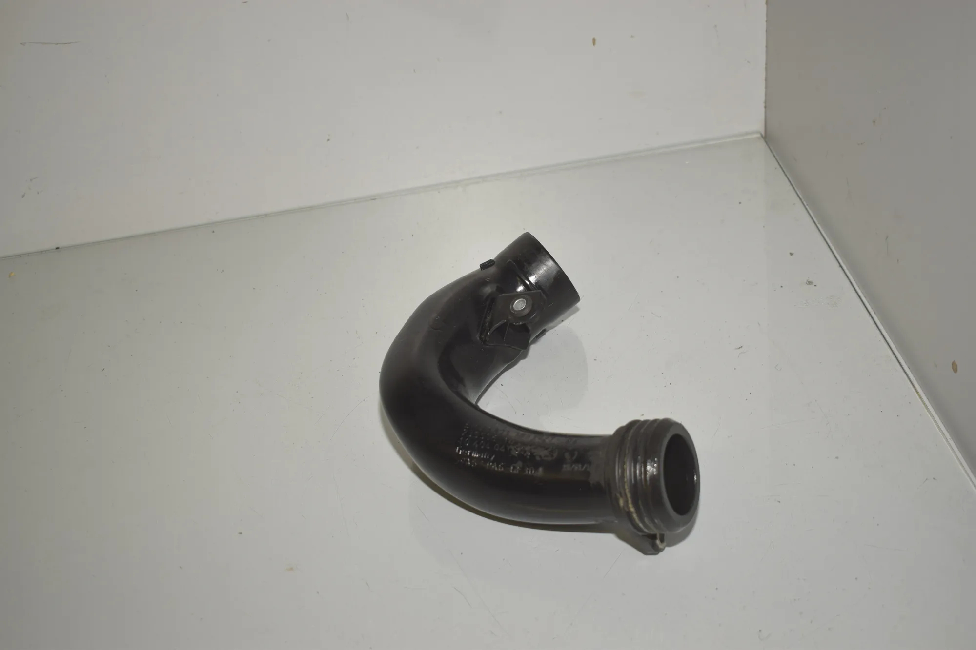 Air Intake Tube – OEM 7583727 · BMW X3 (F25) xDrive 20 d 2011 – 2