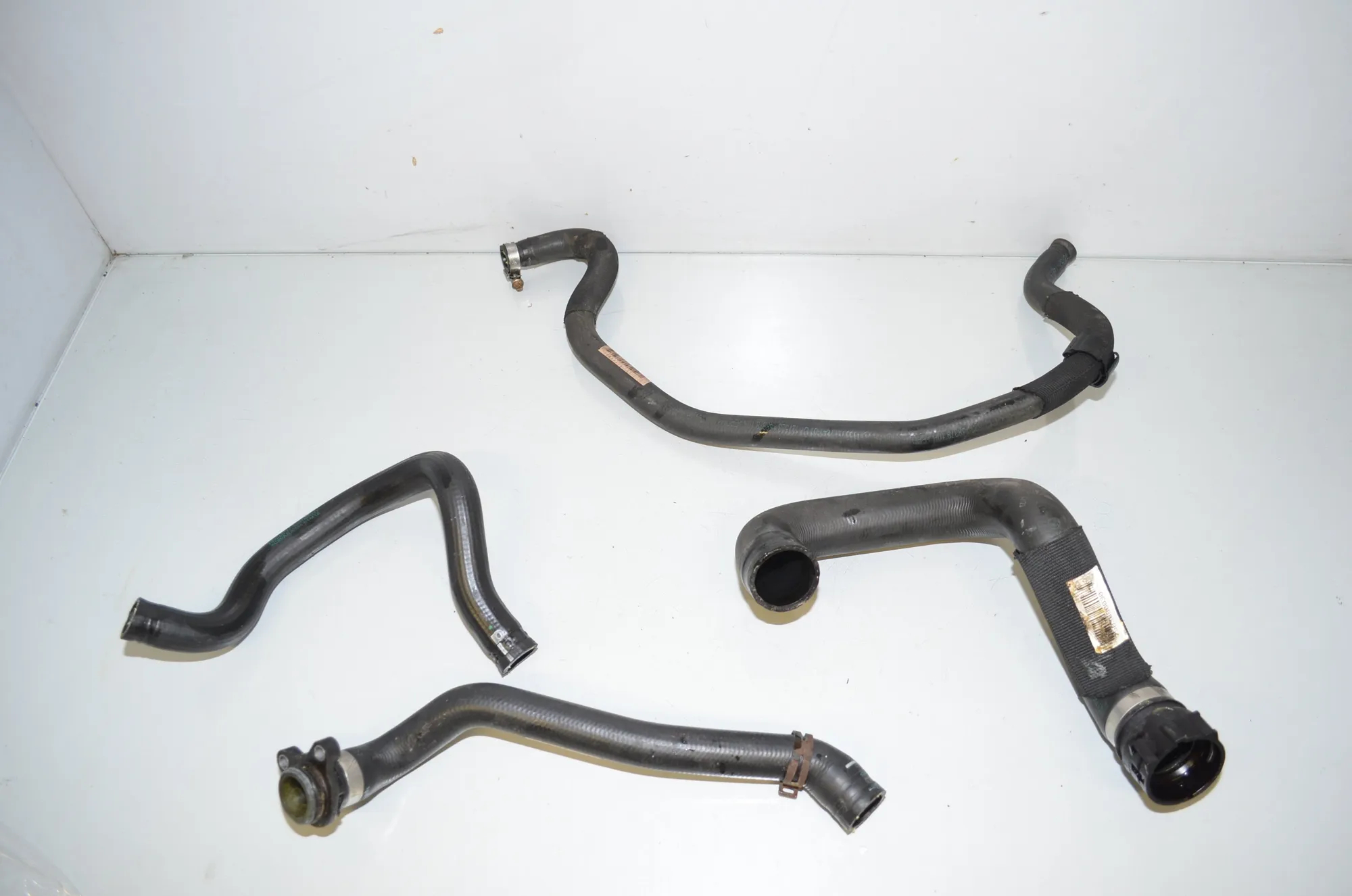 Coolant Hose Pipe – OEM 7583880 · BMW 5 Touring (F11) 535 i xDrive 2012 – 2