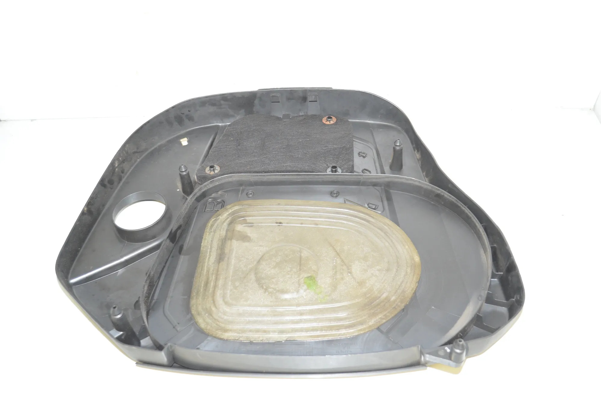 Engine Cover – OEM 7811024 · BMW X3 (F25) xDrive 20 d 2011 – 4