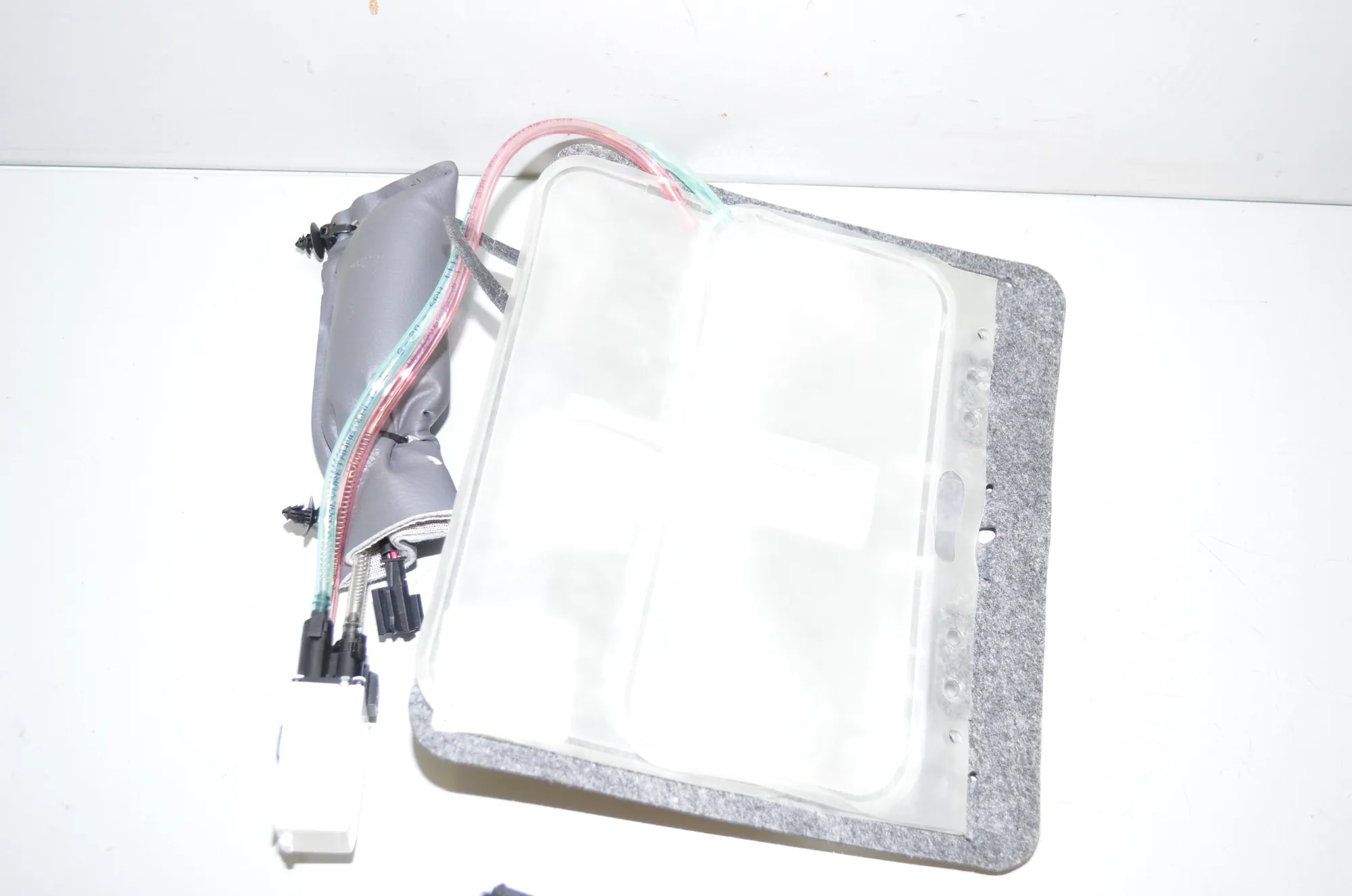 Other Seat Parts – OEM 61319273482 · BMW 5 Touring (F11) 530 d xDrive 2015 – 6