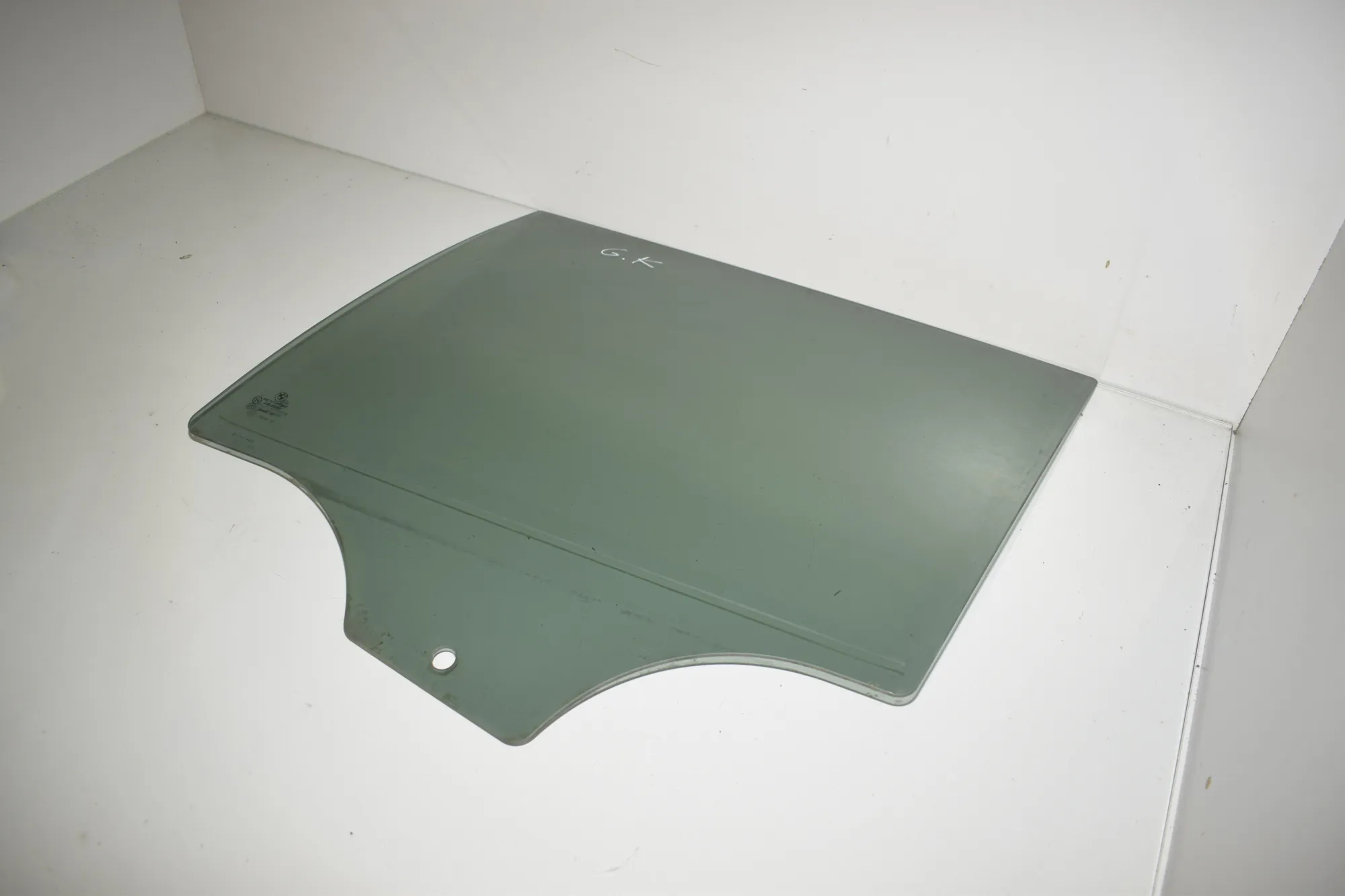 Rear Left Door Window – OEM 7182126 · BMW 5 Touring (F11) 530 d 2012 – 2