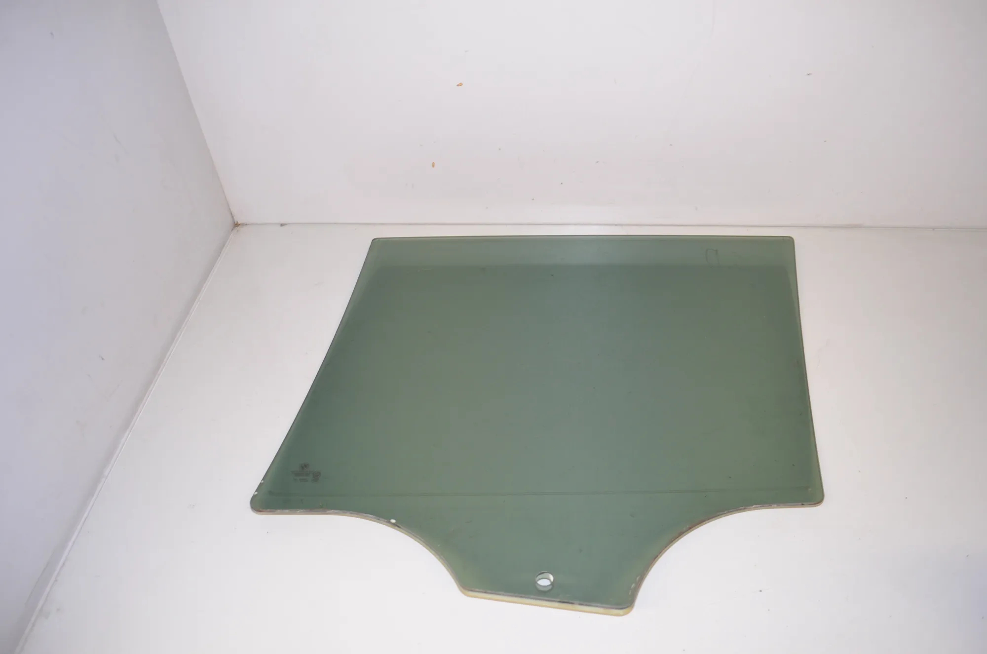Rear Right Door Window – OEM 7182126 · BMW 5 Touring (F11) 530 d 2012 – 3