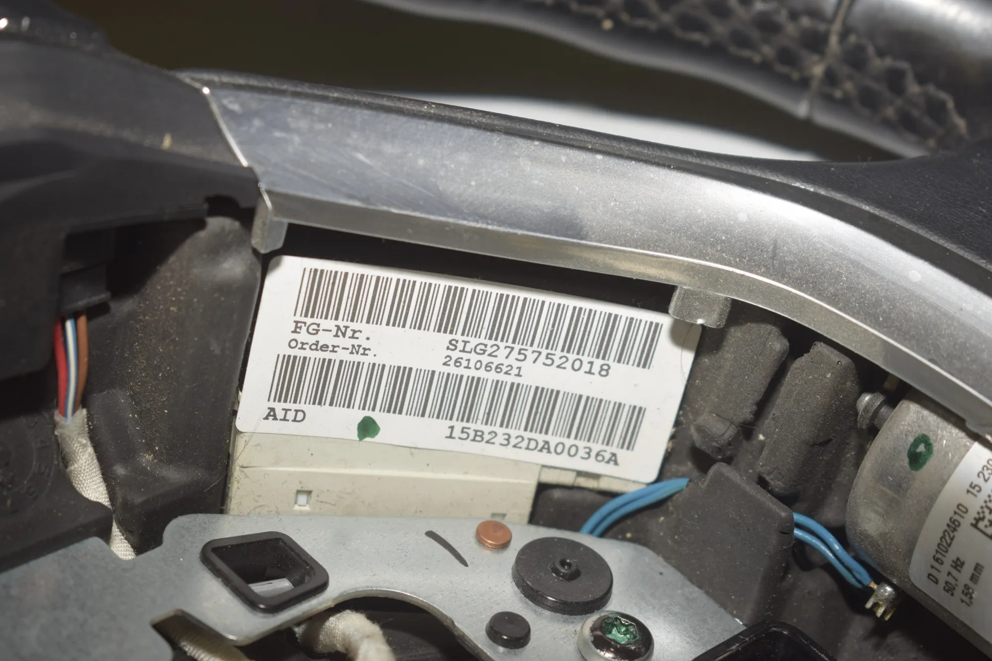 Steering Wheel – OEM 7575201 · BMW 5 Touring (F11) 530 d xDrive 2015 – 6