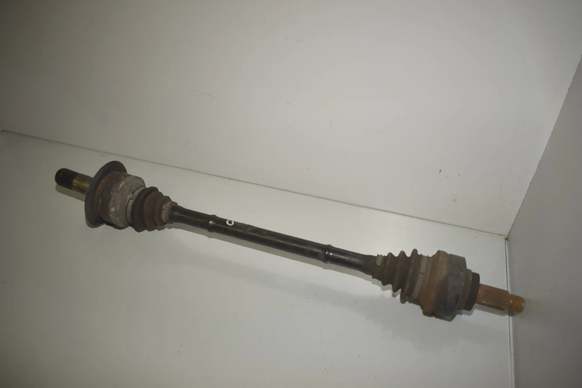 Rear Right Driveshaft – OEM 7597690 · BMW 3 (F30, F80) 330 d 2014 – 2