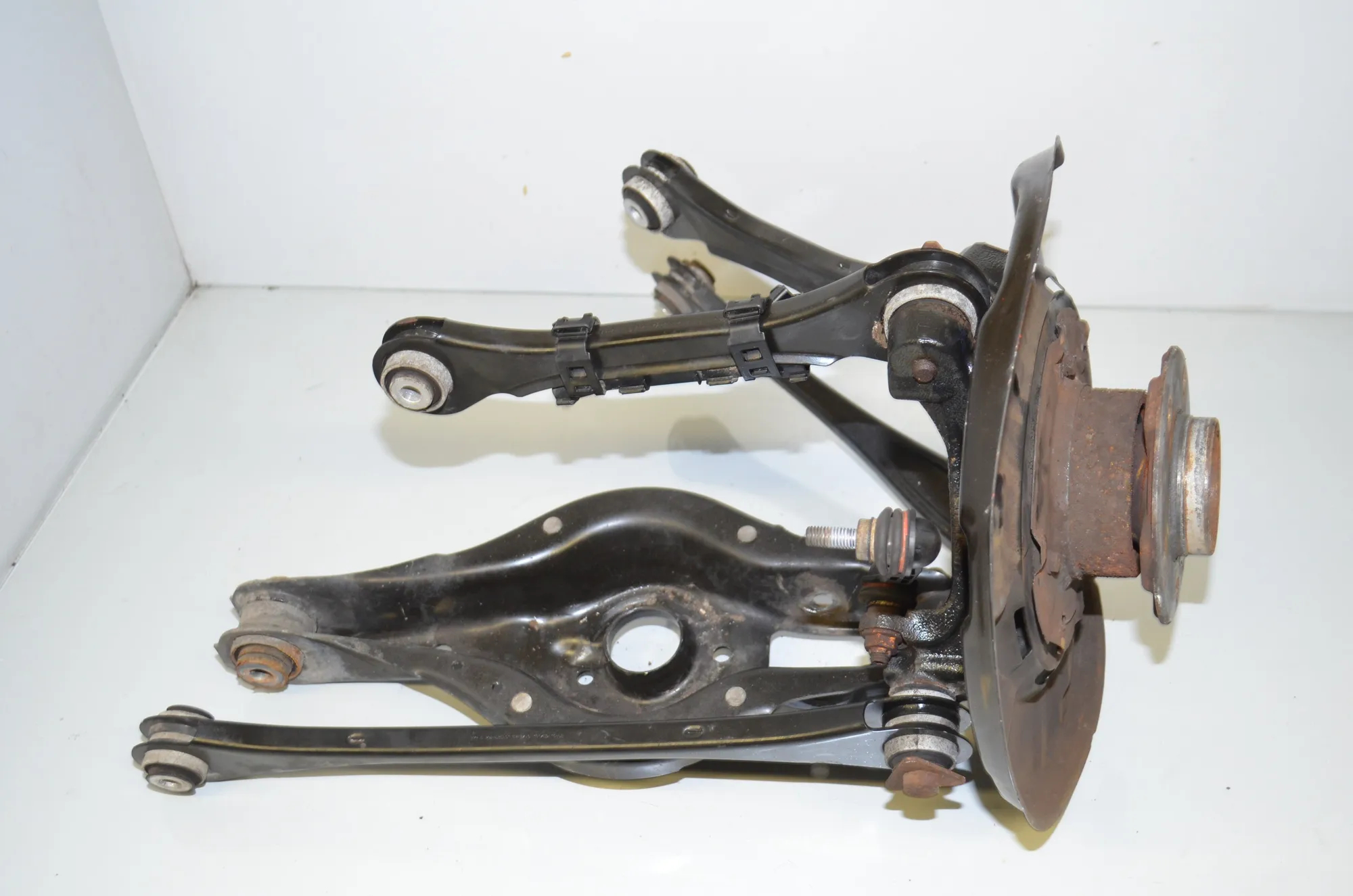 Rear Right Wheel Hub – OEM 33326792524 · BMW 3 (F30, F80) 330 d 2014 – 2