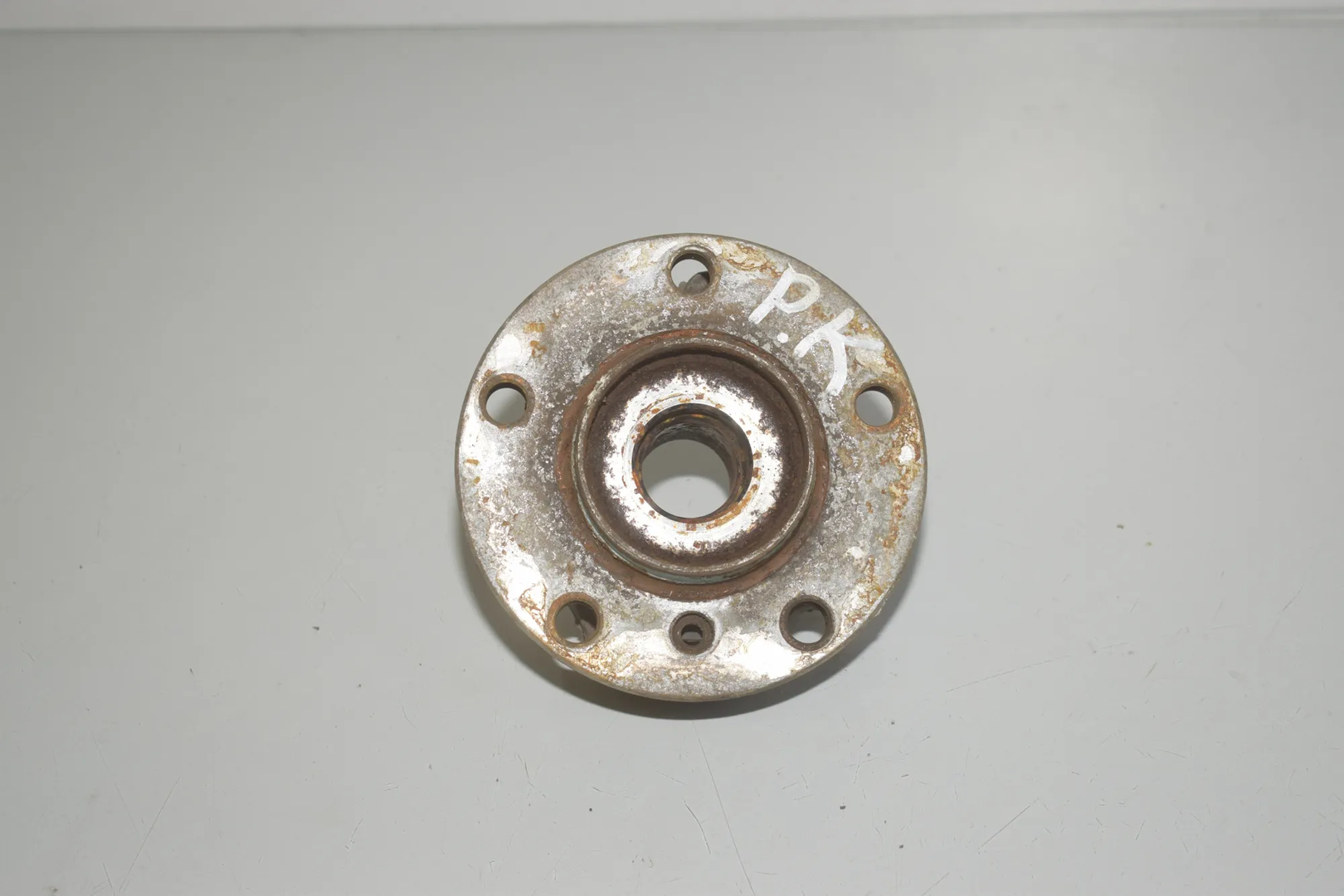 Front Left Wheel Bearing – OEM 6868480 · BMW 5 Touring (F11) 530 d xDrive 2015 – 2