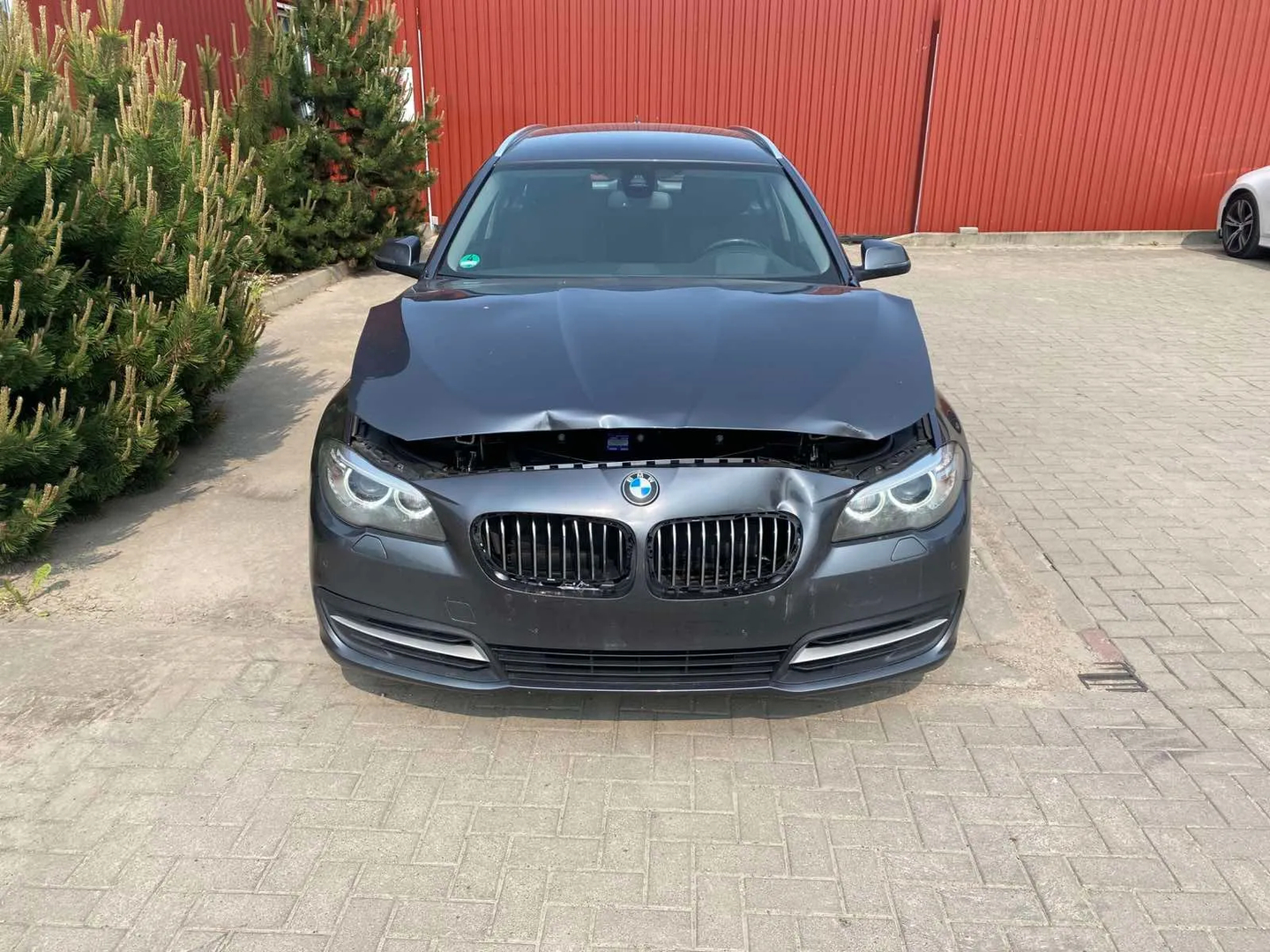 Front Left Wheel Bearing – OEM 6868480 · BMW 5 Touring (F11) 530 d xDrive 2015 – 5