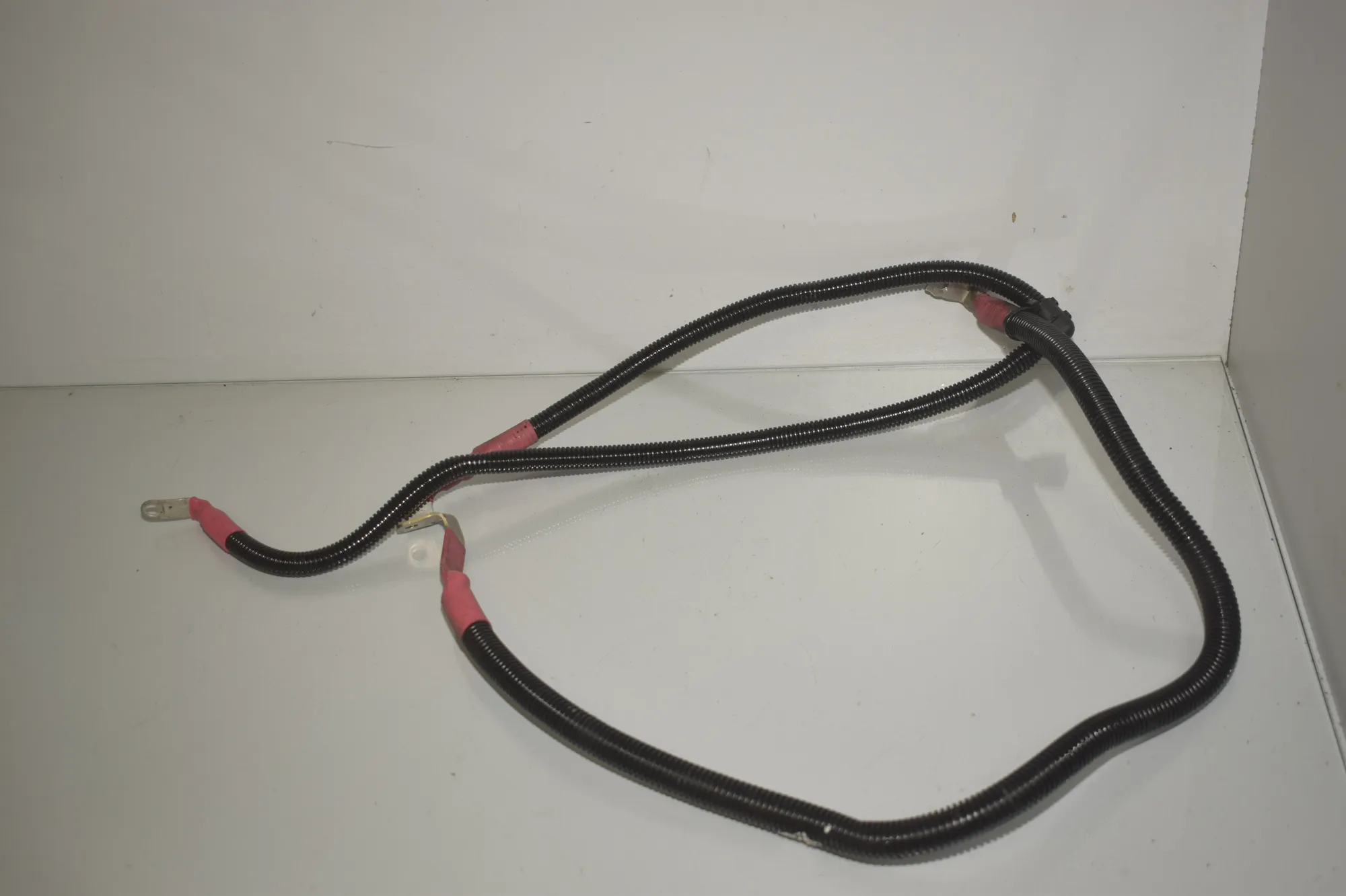 Positive Battery Cable – OEM 8515494 · BMW 5 Touring (F11) 530 d xDrive 2015 – 2