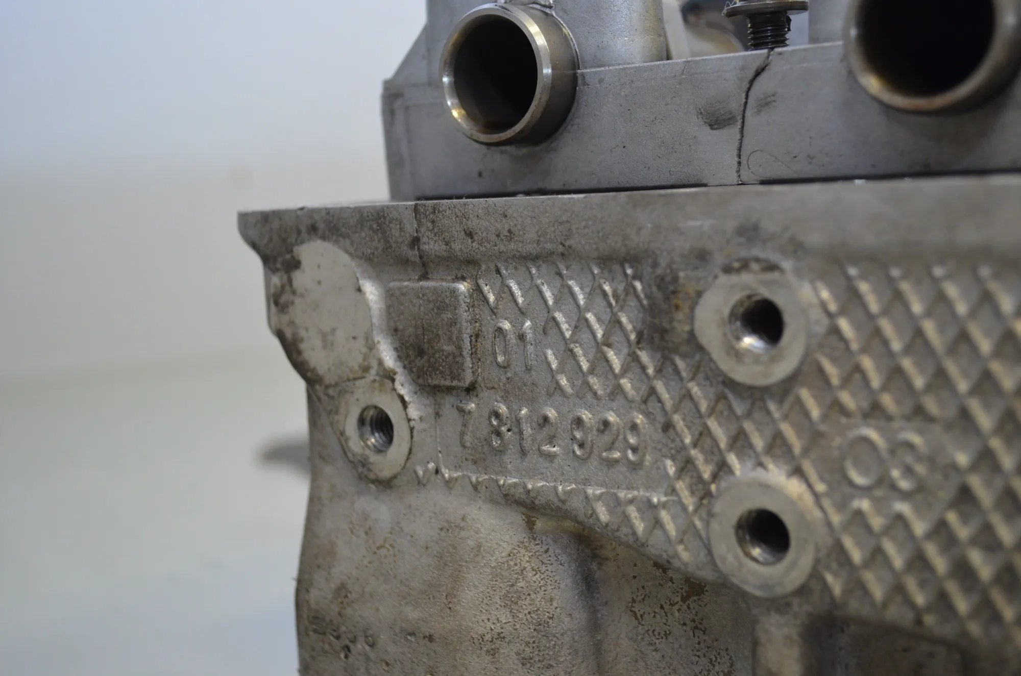 Engine Cylinder Head – OEM 7812929 · BMW 5 (F10) BMW 5 (F10) 530 d 2013 – 6