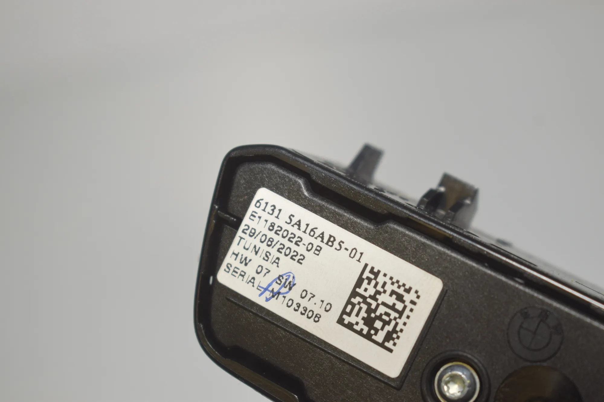 Headlight Switch Control Unit – OEM 5A16AB5 · BMW 1 (F40) BMW 1 (F40) (F40) 120 d 2020 – 5