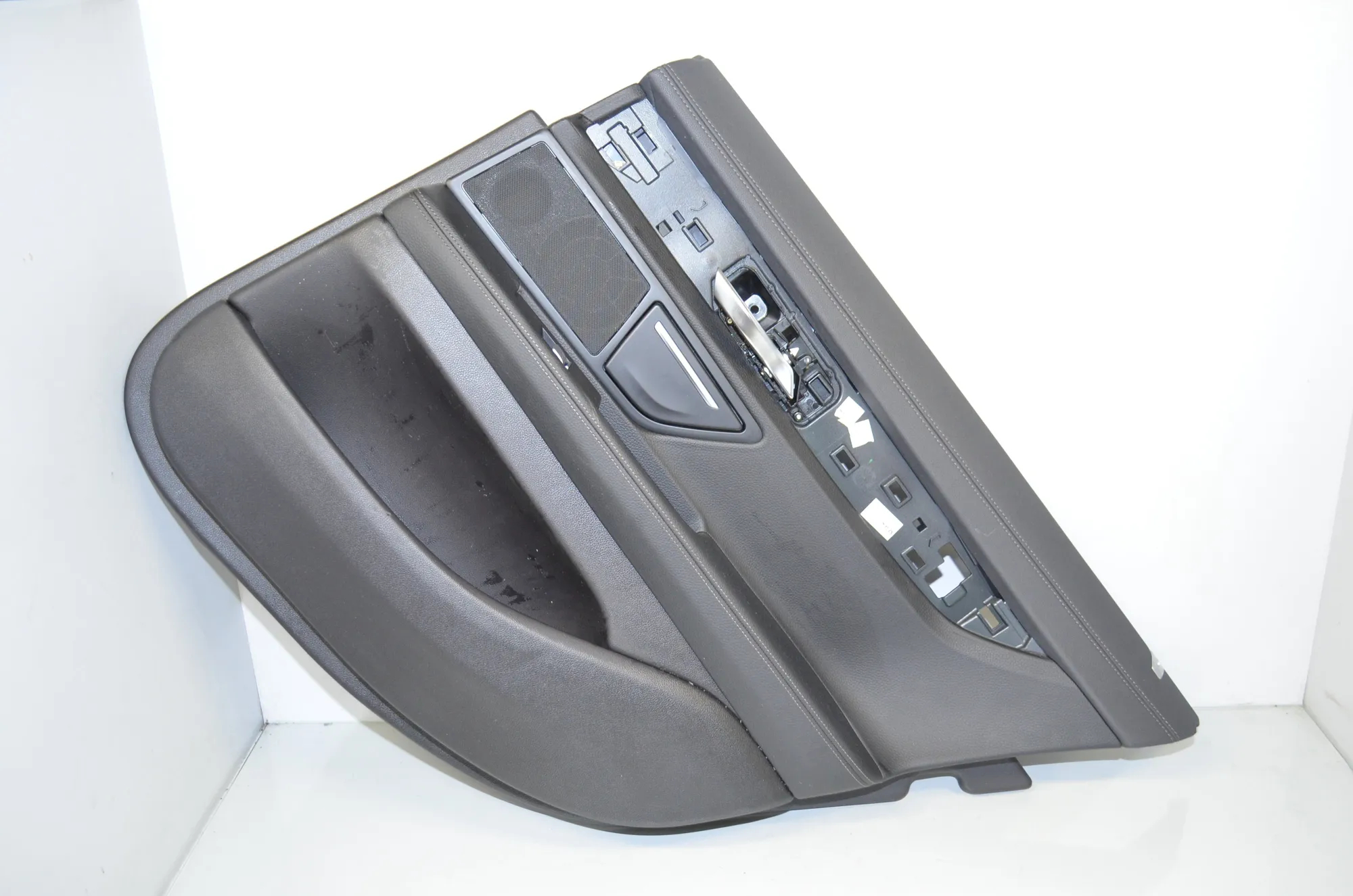 Rear Right Door Panel – OEM 7447516 · BMW 7 (G11, G12) 730 d 2016