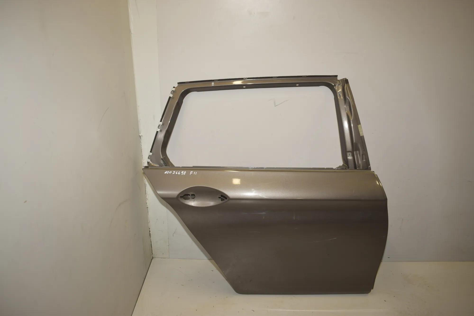 Rear Right Door – OEM 000 · BMW 5 Touring (F11) 530 d 2012
