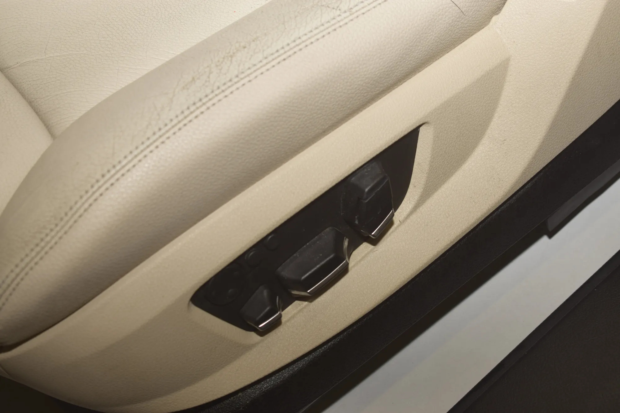 Seat set · BMW 5 Touring (F11) 530 d 2012 – 15