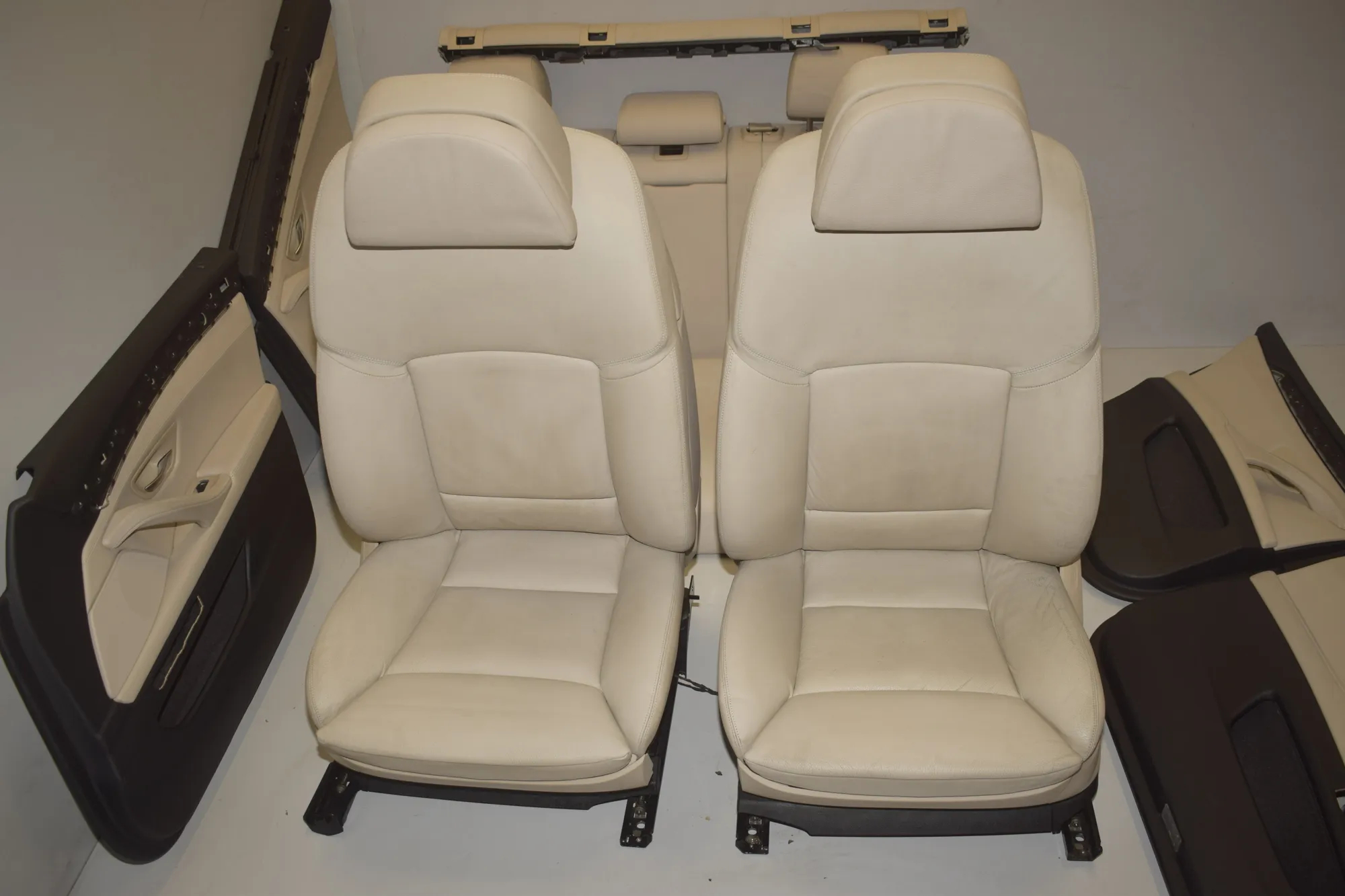 Seat set · BMW 5 Touring (F11) 530 d 2012 – 7
