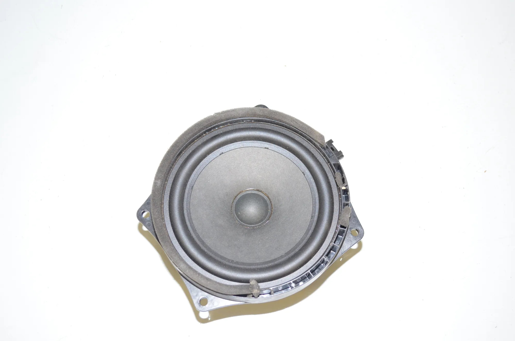 Front Left Door Speaker – OEM 5A12334 · BMW i4 (G26) BMW i4 (G26) M50 2022