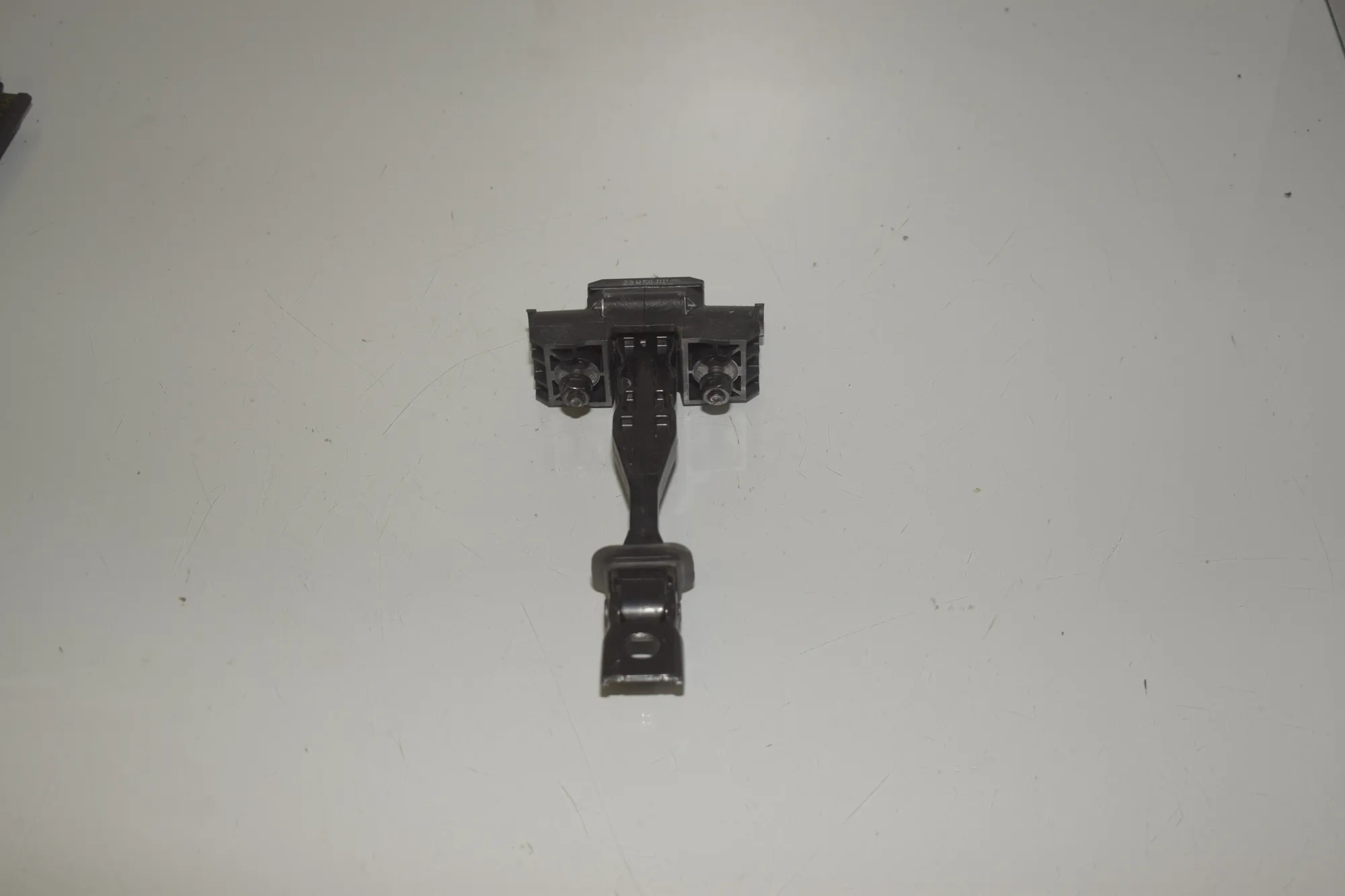 Front Left Door Soft Close Unit – OEM 7499199 · BMW i4 (G26) BMW i4 (G26) eDrive35 2024