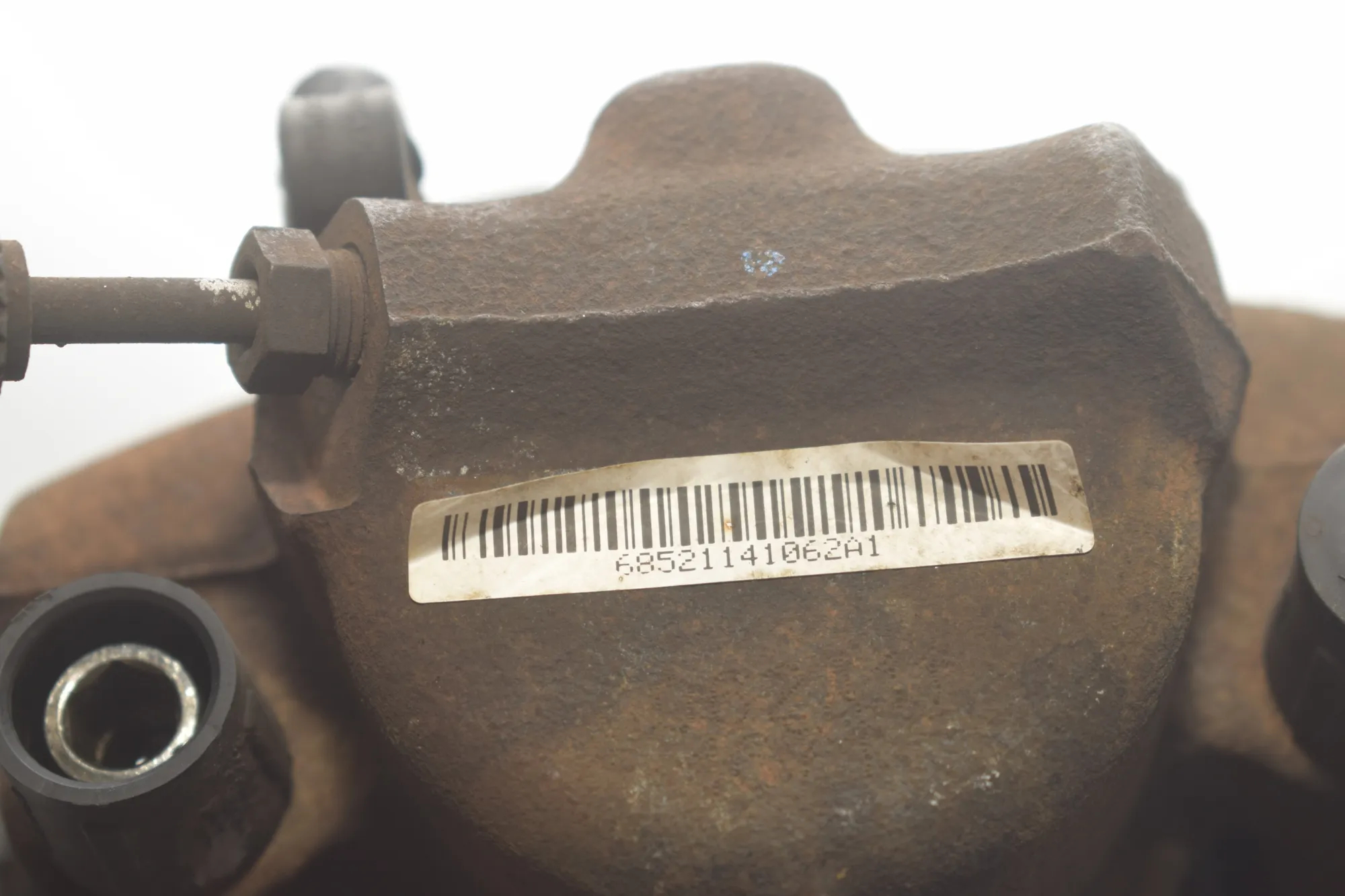 Front Right Brake Caliper – OEM 6852114 · BMW X3 (F25) xDrive 20 d 2011 – 4