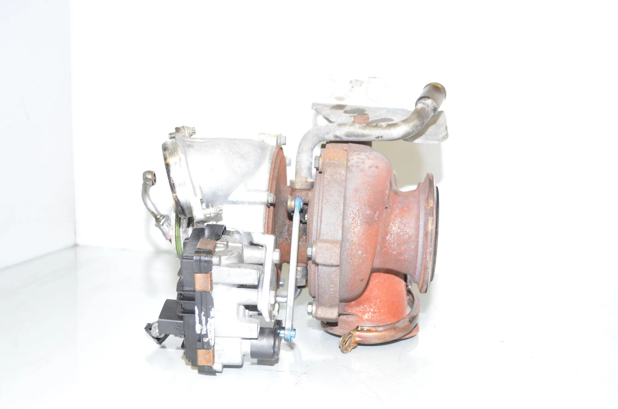 Turbocharger – OEM 7823270 · BMW 5 Touring (F11) 530 d 2012 – 3