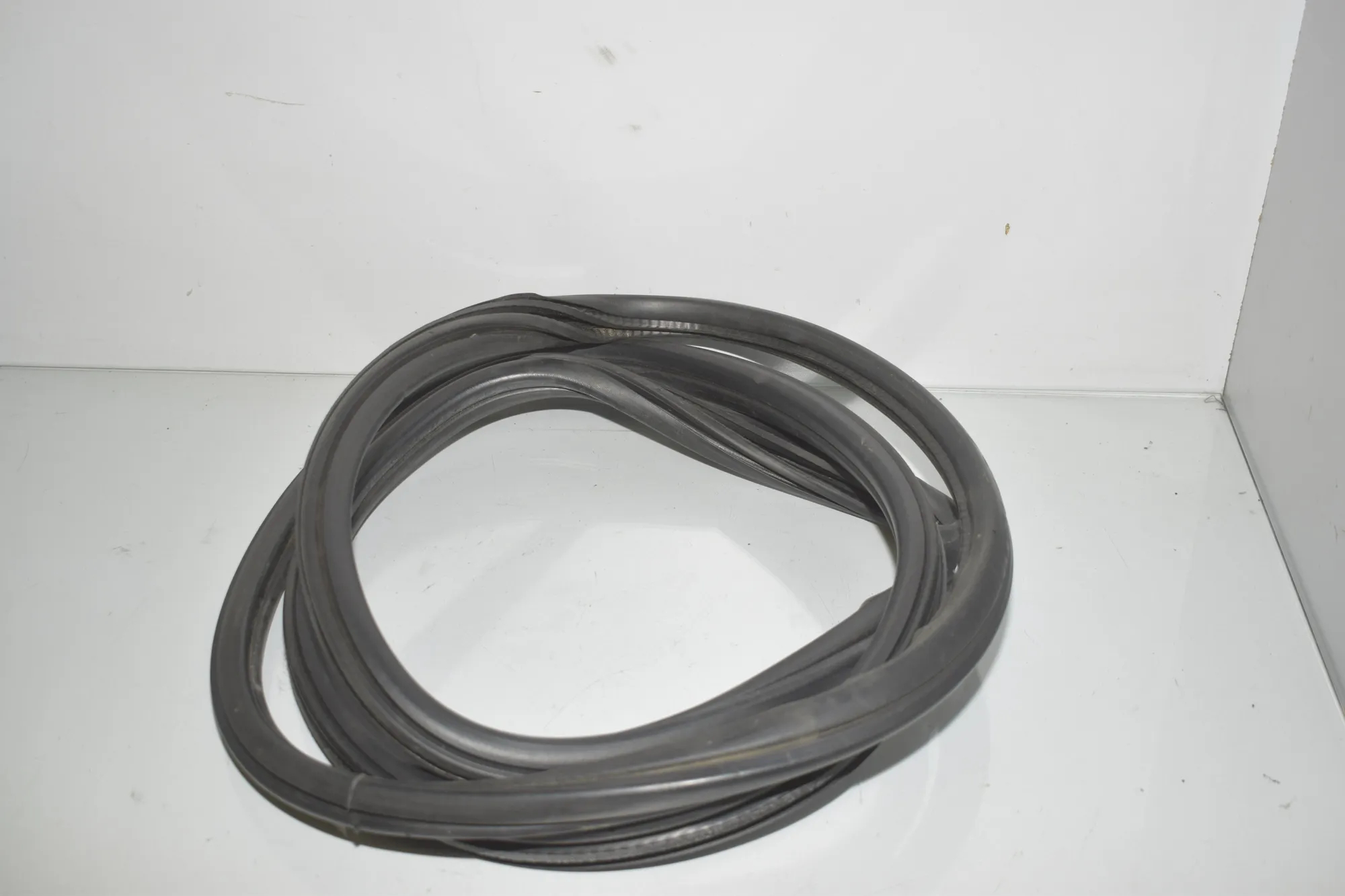 Rear Left Door Seal Rubber – OEM 7300249 · BMW X3 (F25) xDrive 20 d 2011 – 3