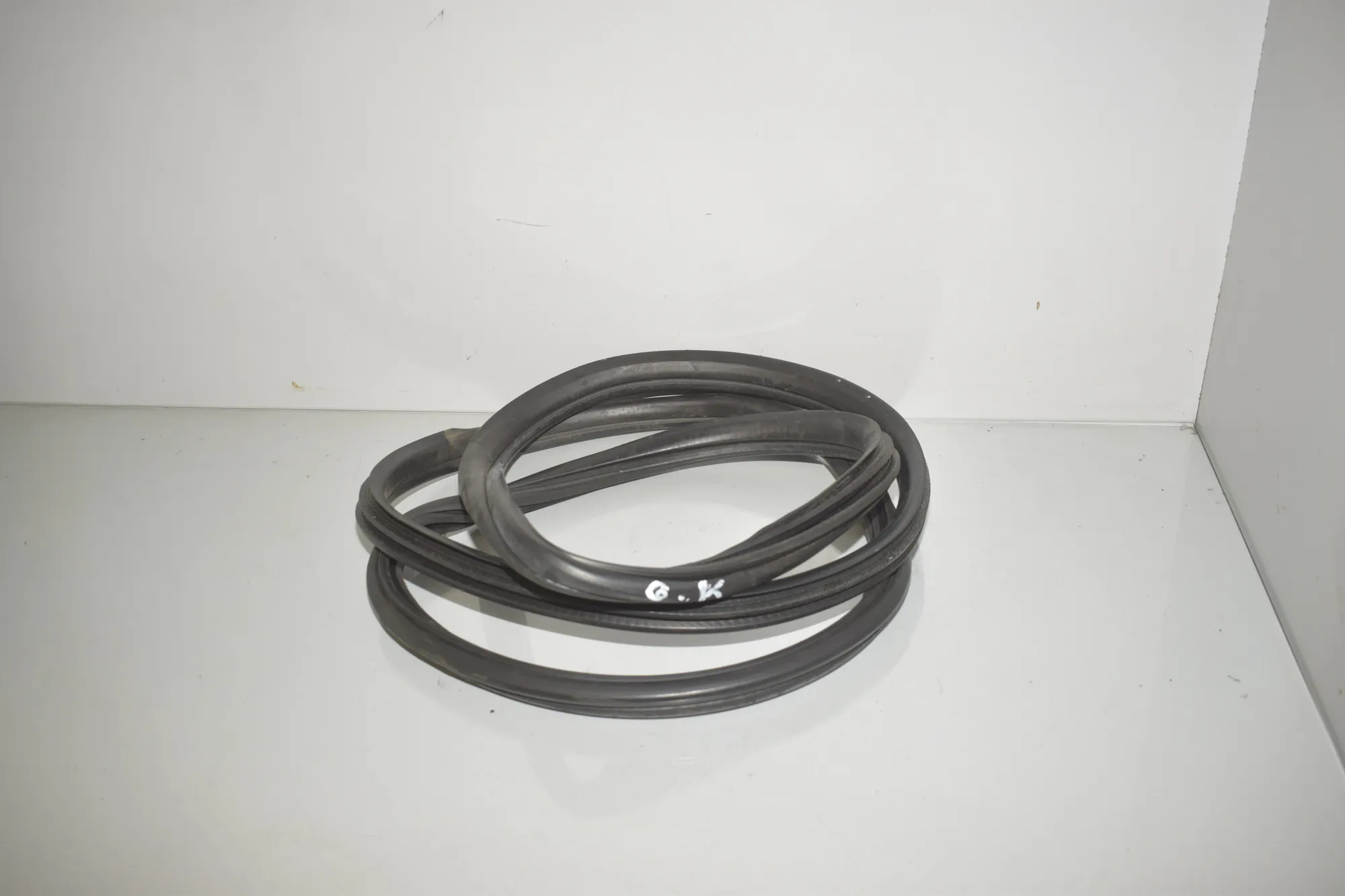 Rear Left Door Seal Rubber – OEM 7300249 · BMW X3 (F25) xDrive 20 d 2011