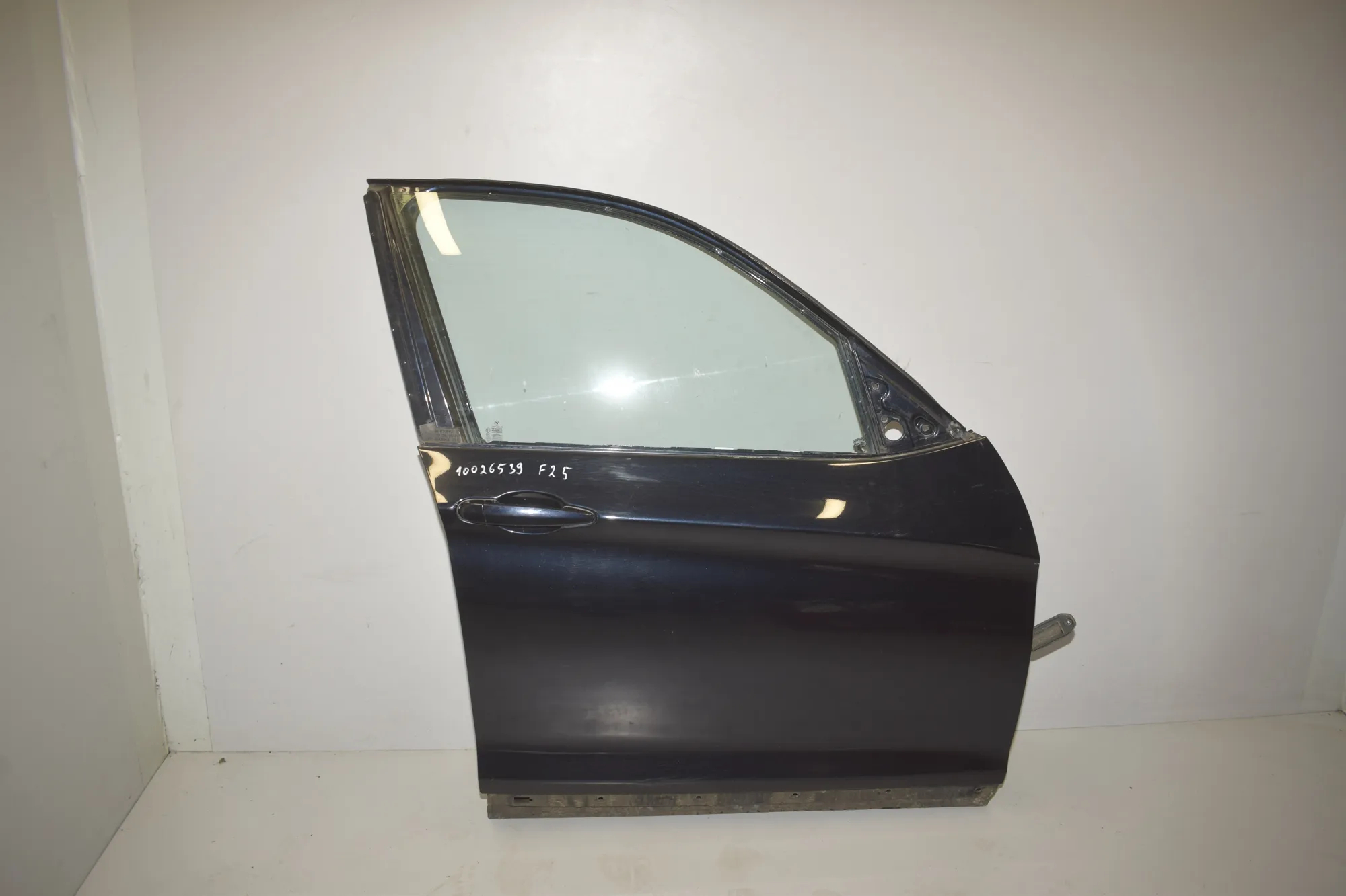 Front Right Door · BMW X3 (F25) xDrive 20 d 2011