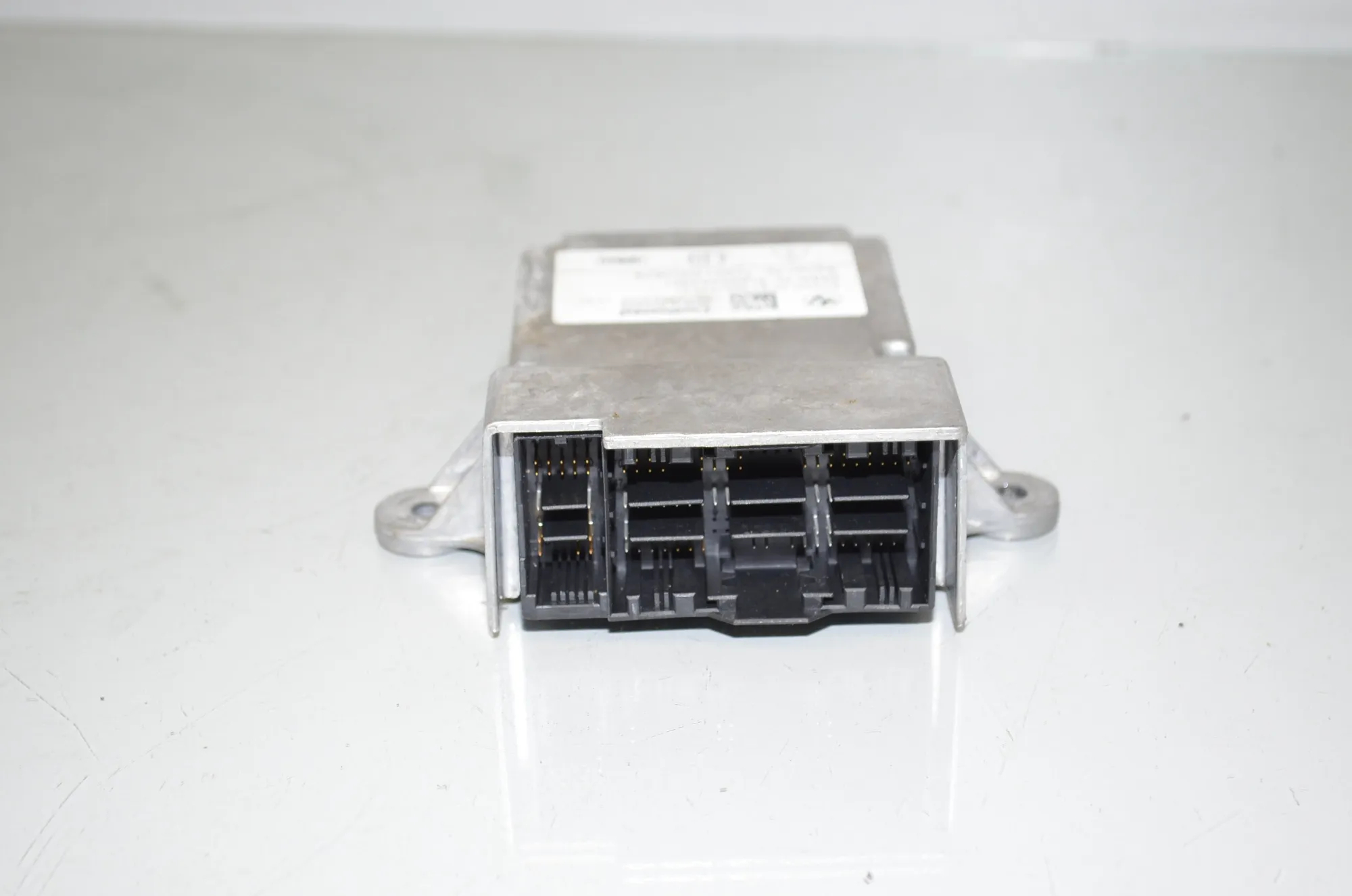 SRS Control Unit – OEM 6994533 · BMW 5 (G30) (2016 - -) M 550 d xDrive 2017 – 2