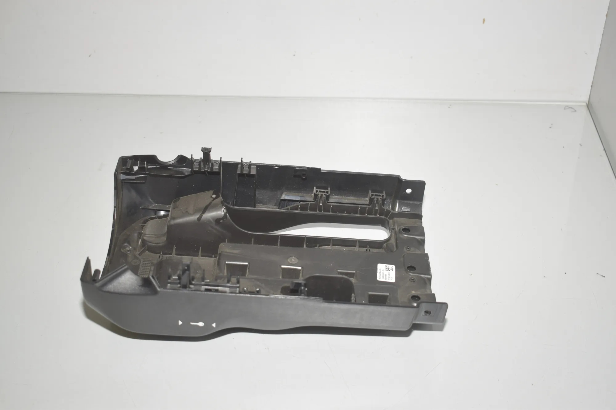 Steering Mechanism Trim – OEM 9329532 · BMW 5 (G30) BMW 5 (G30) 520 d 2020 – 3